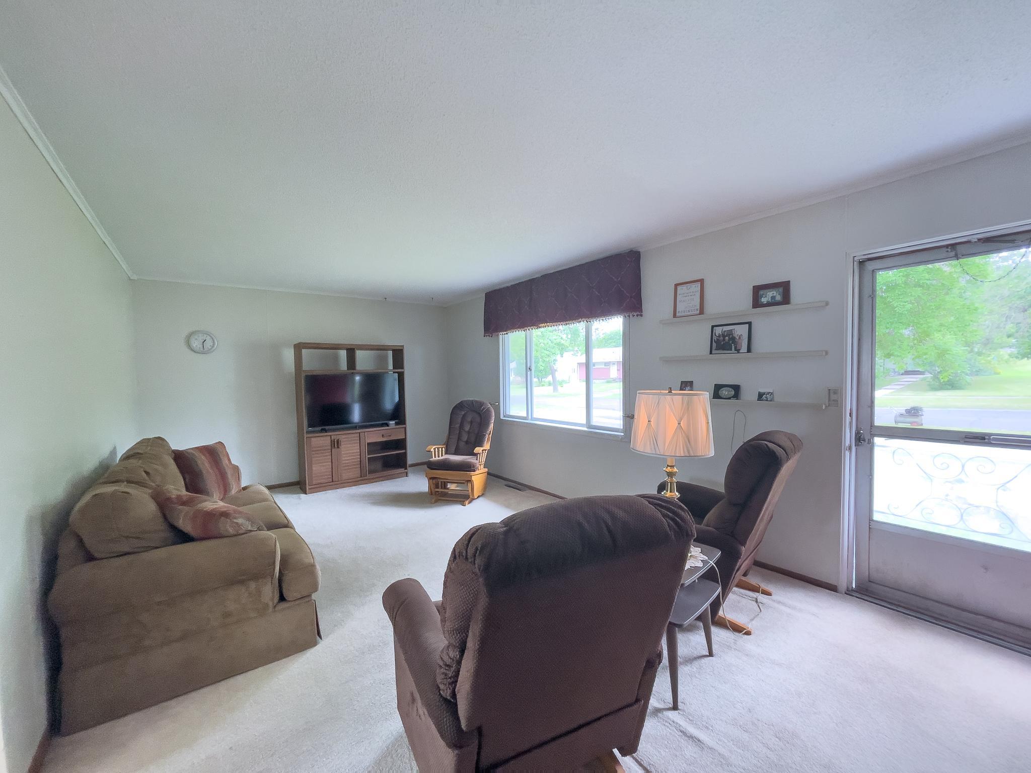 11 Ives Road Property Photo 15