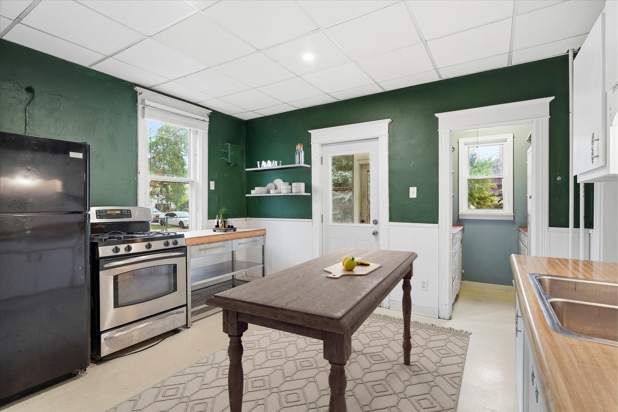 705 Jefferson Avenue Property Photo 11