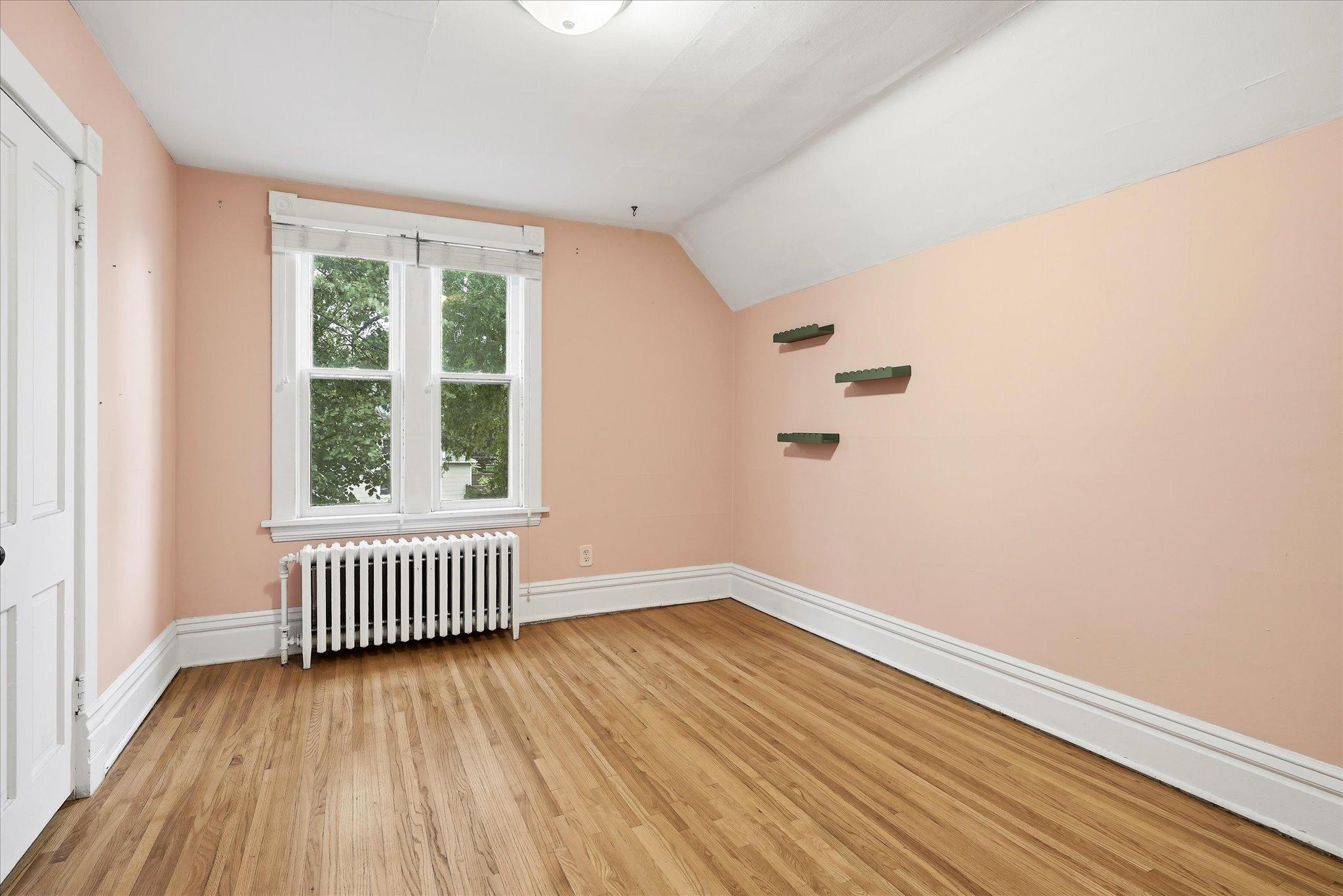 705 Jefferson Avenue Property Photo 32