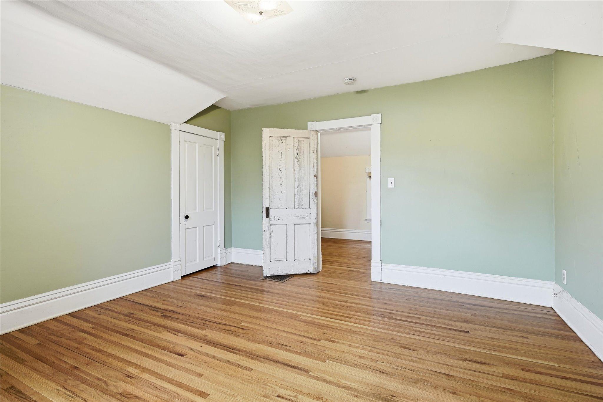 705 Jefferson Avenue Property Photo 34