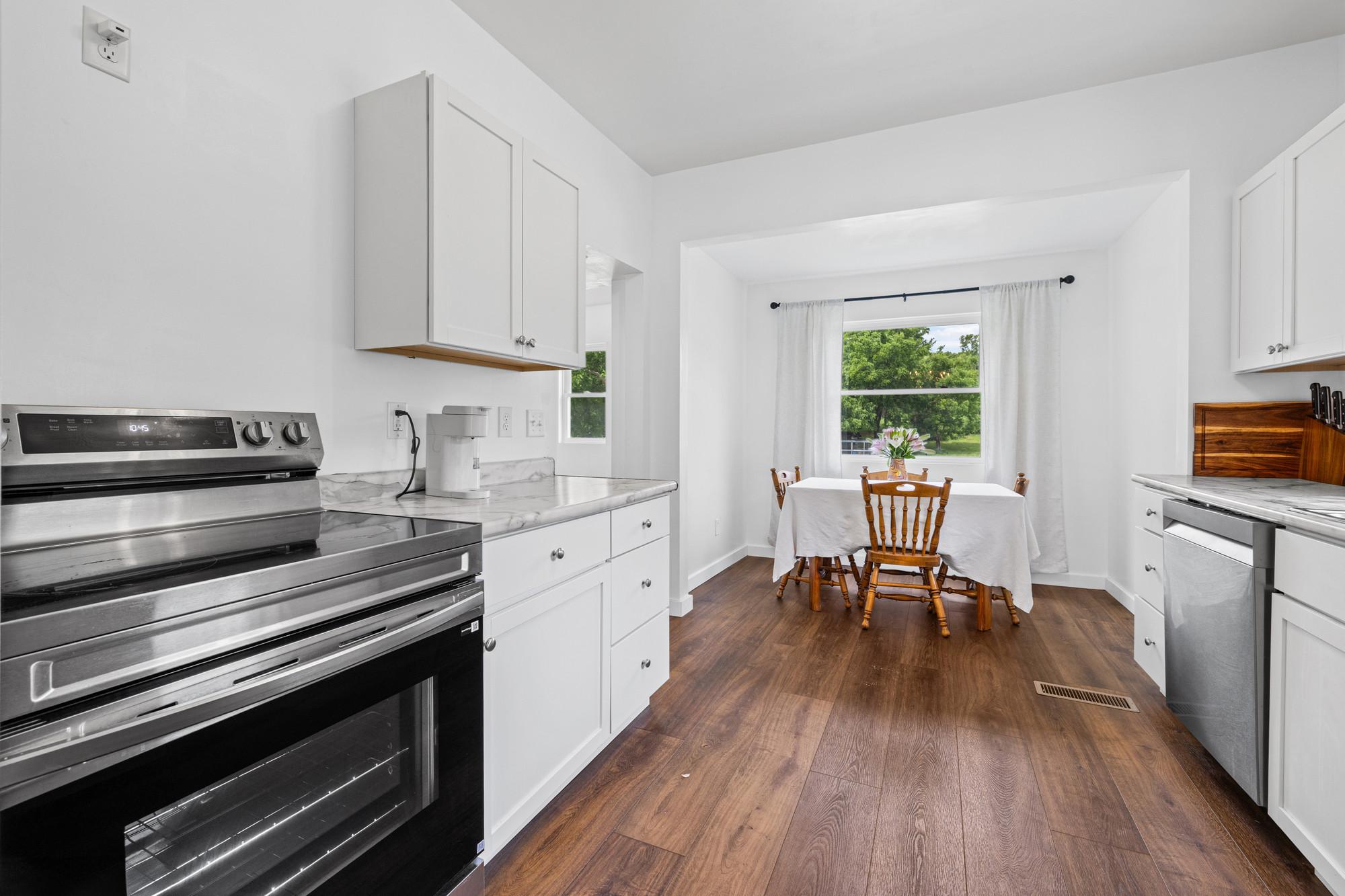 871 5th Street N Property Photo 6