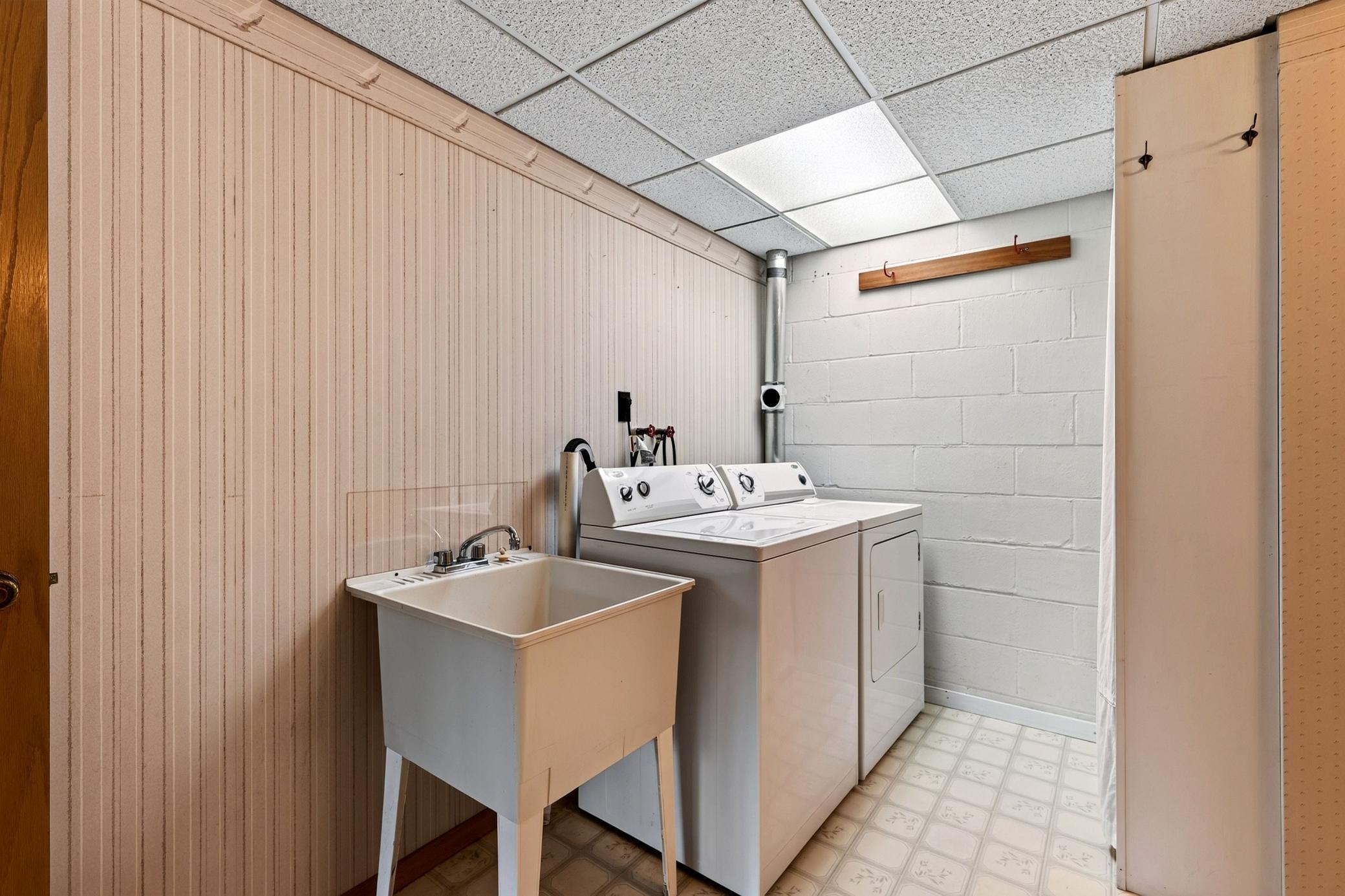15204 State Road 70 Property Photo 17