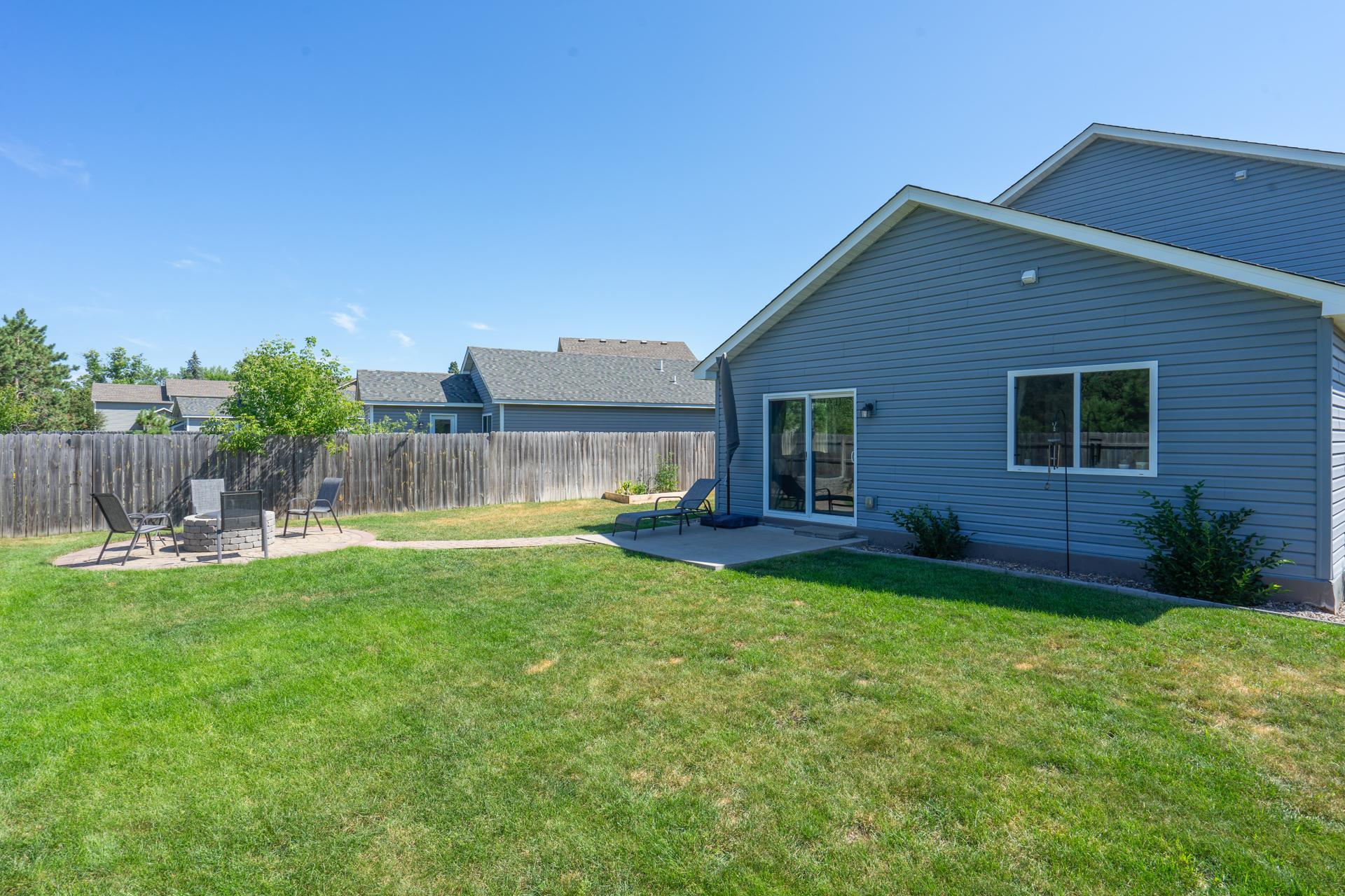 818 Holton Avenue Property Photo 3