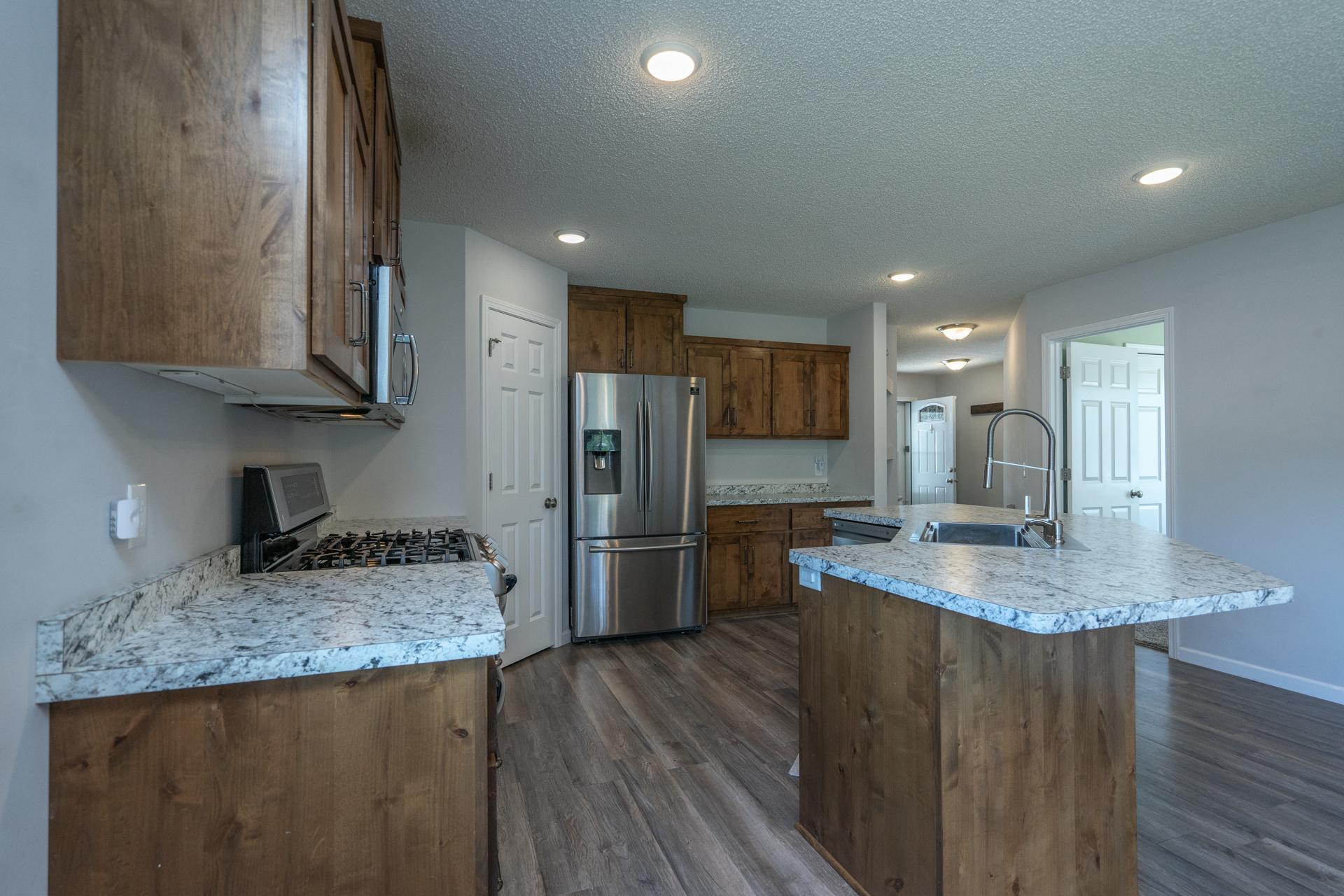 818 Holton Avenue Property Photo 11