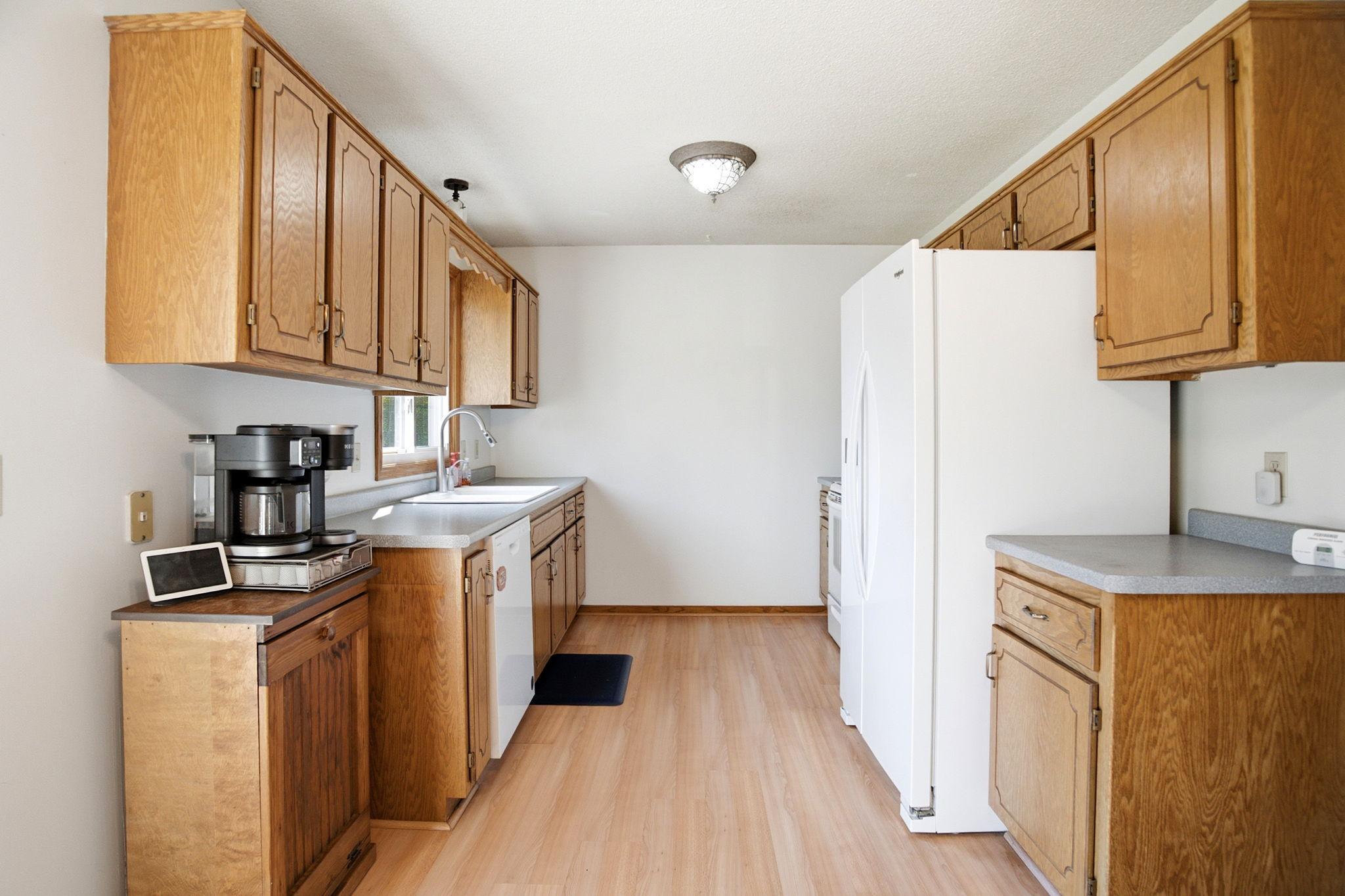 12801 Belle Aire Drive Property Photo 10