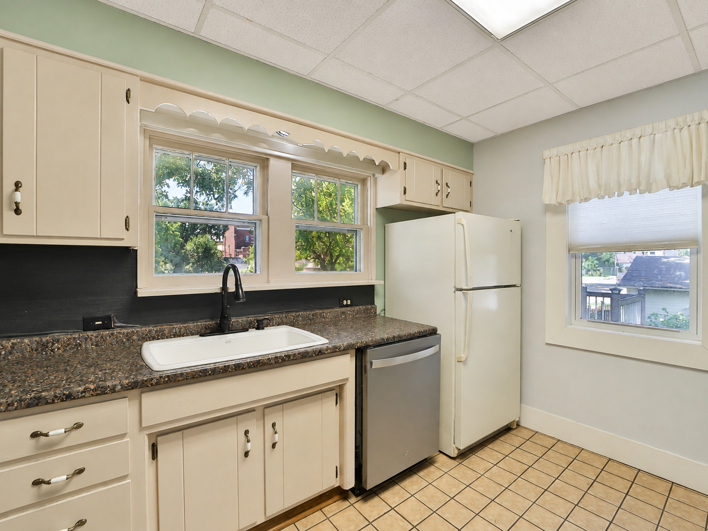 403 5th Street Ne Property Photo 7