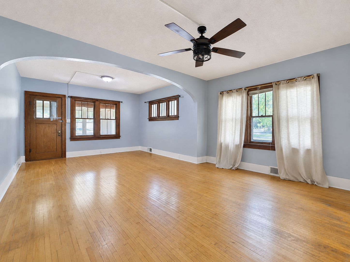 403 5th Street Ne Property Photo 9