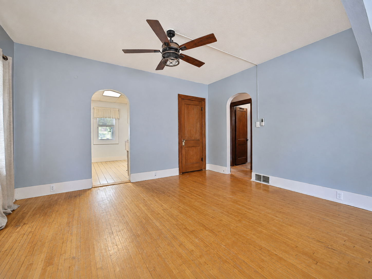 403 5th Street Ne Property Photo 11