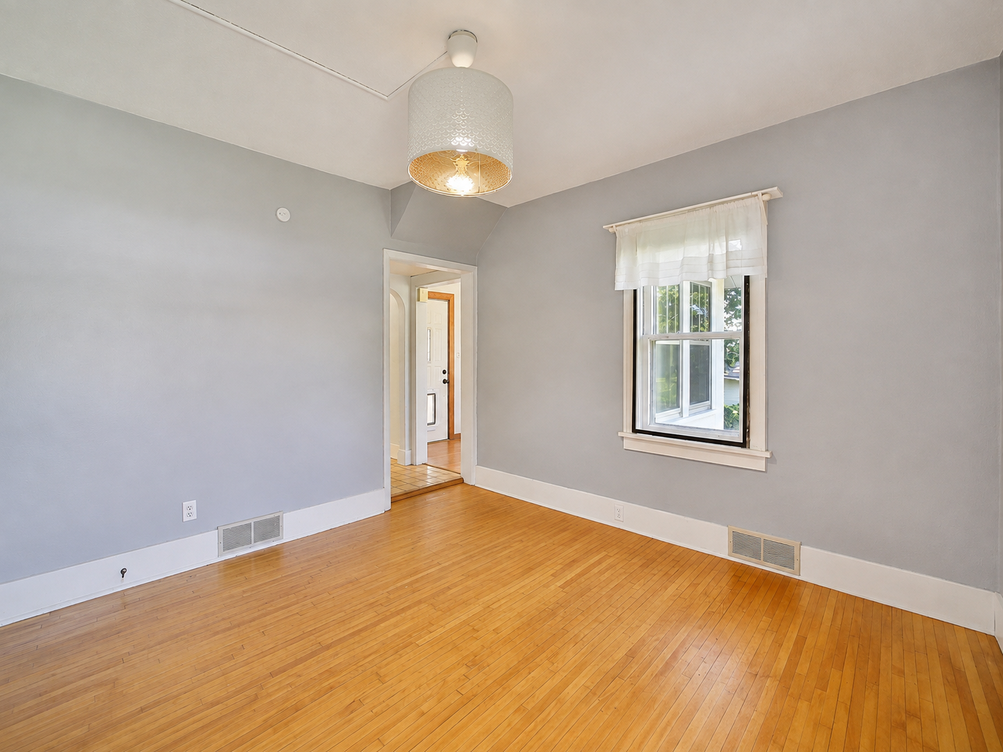 403 5th Street Ne Property Photo 23
