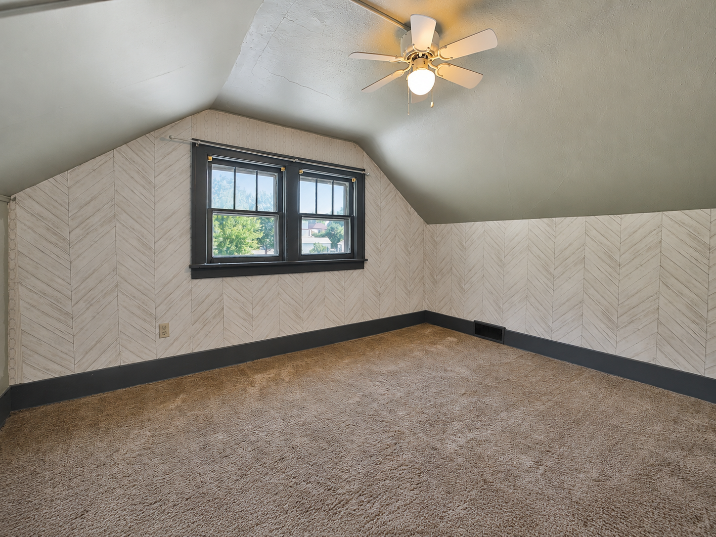 403 5th Street Ne Property Photo 31