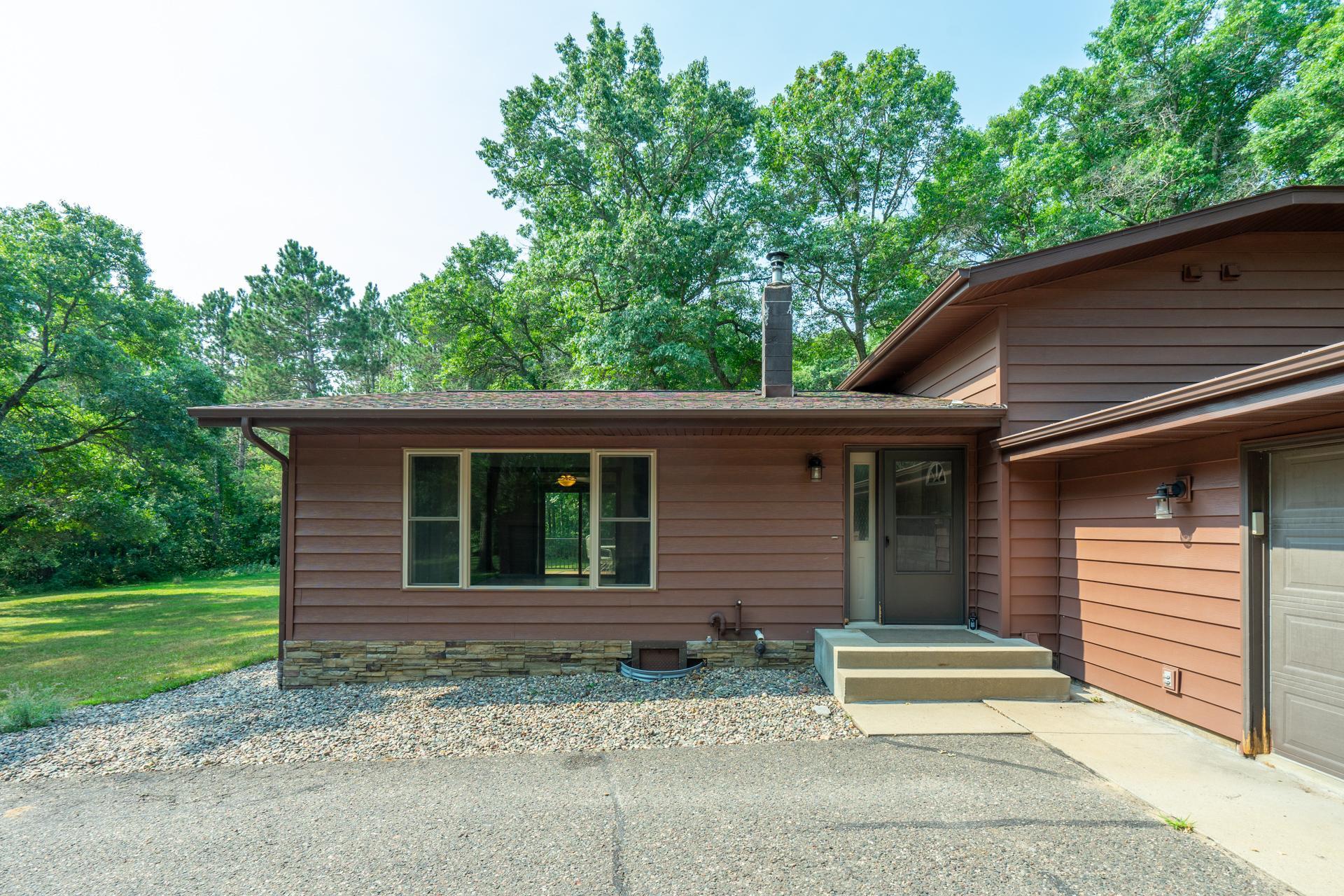 9581 Arielle Drive Property Photo 14