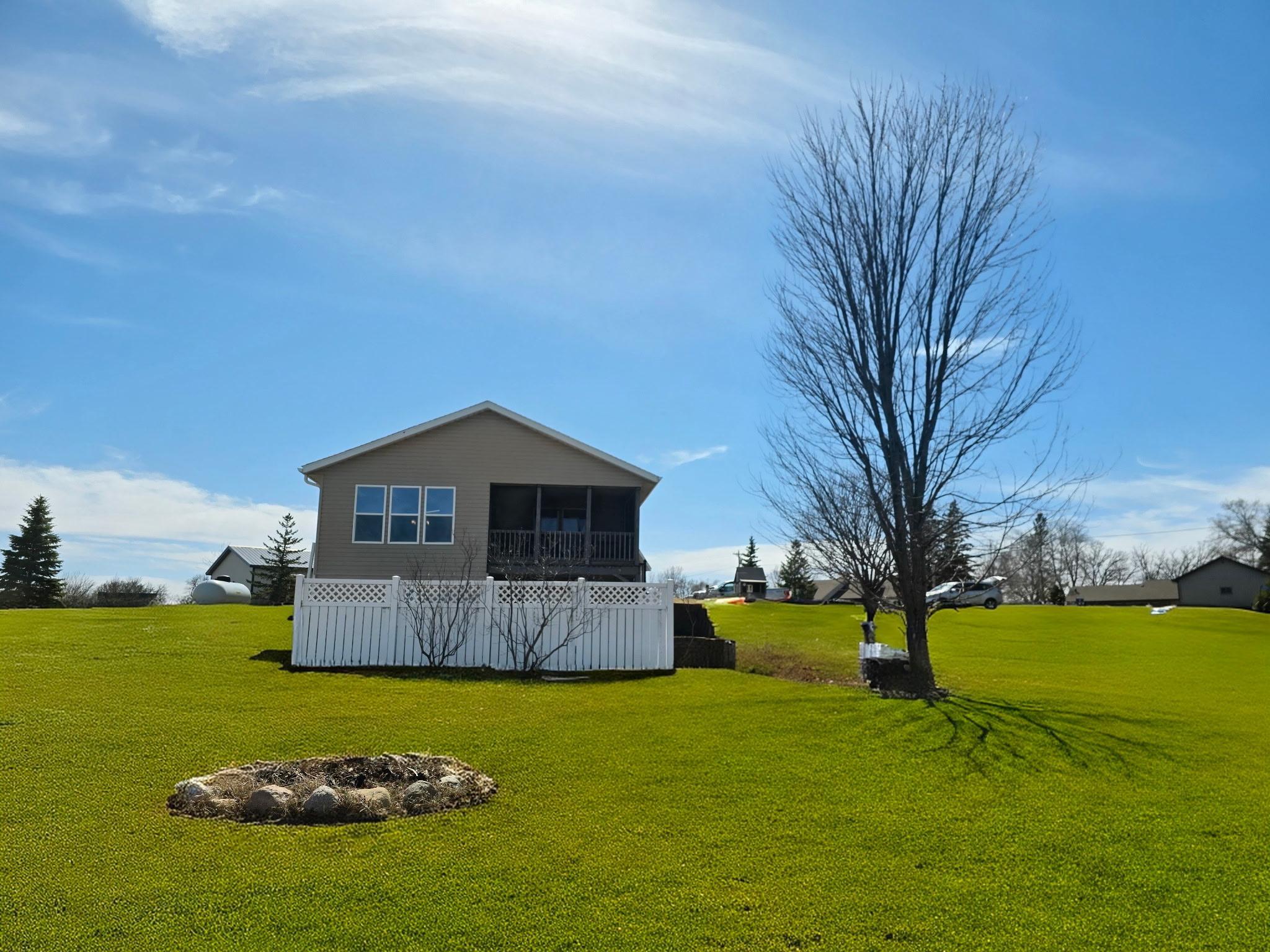 2257 Long Lake Road Property Photo 5