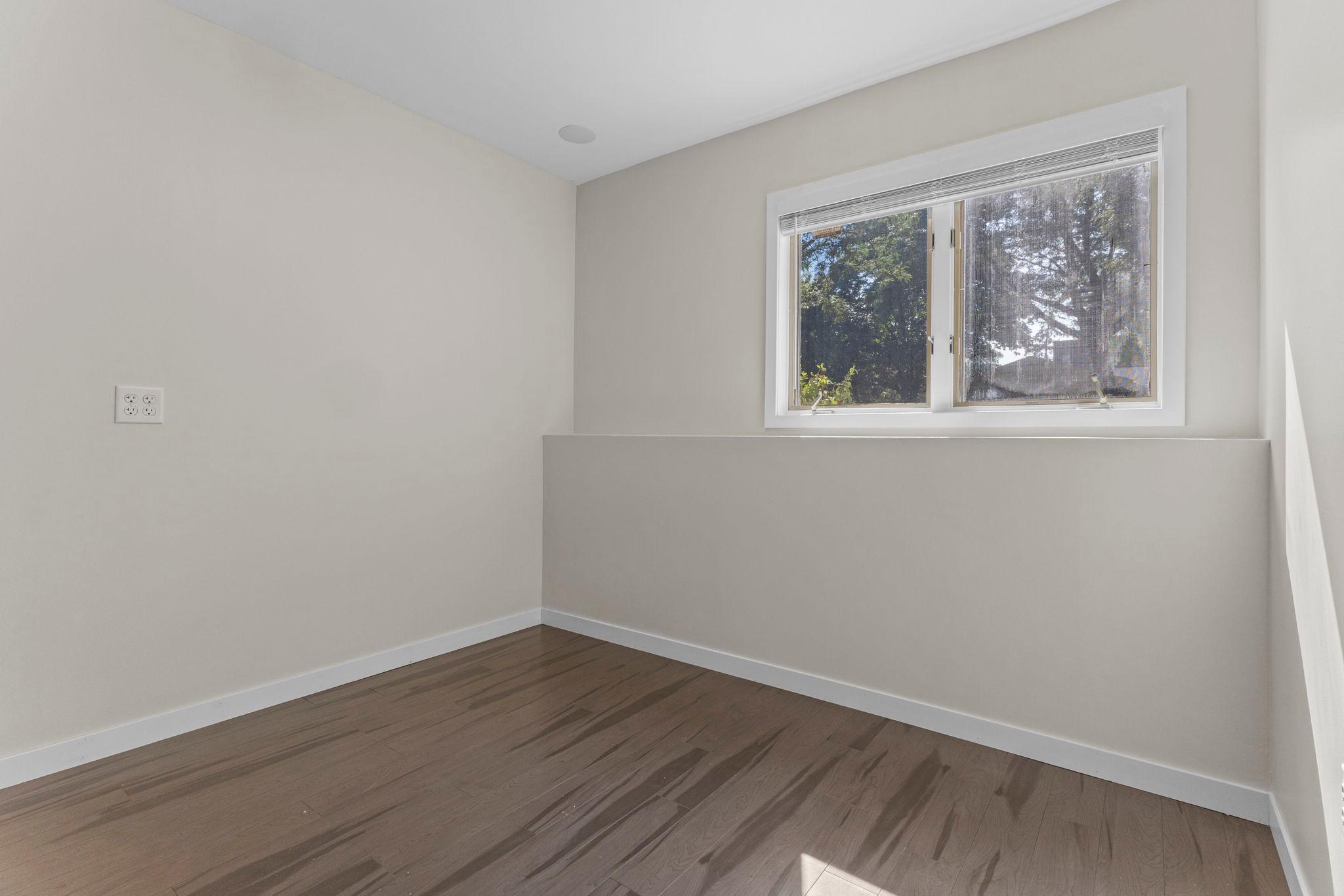 403 Pierce Street Ne Property Photo 35