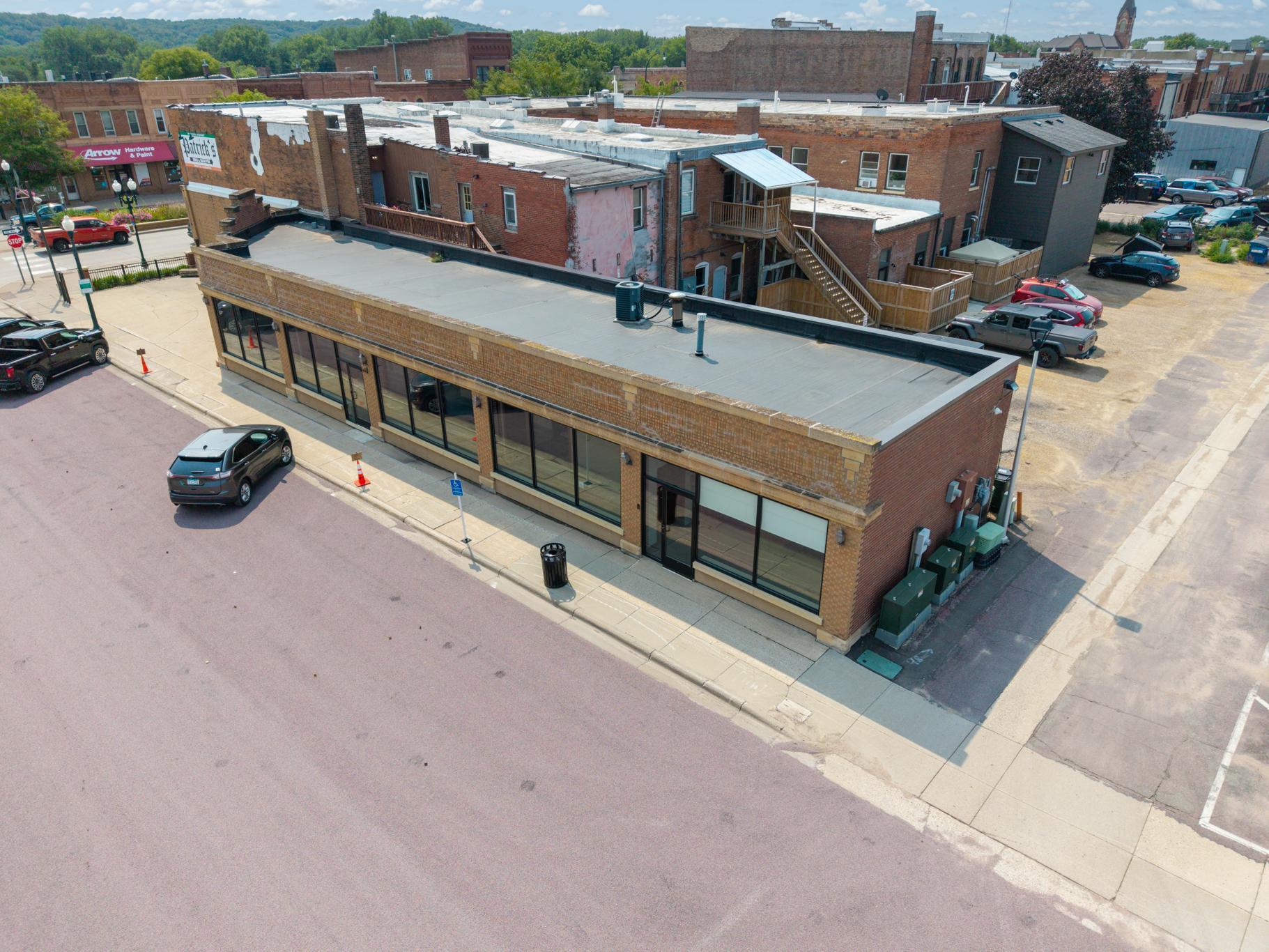 200 S Minnesota Avenue Property Photo 2