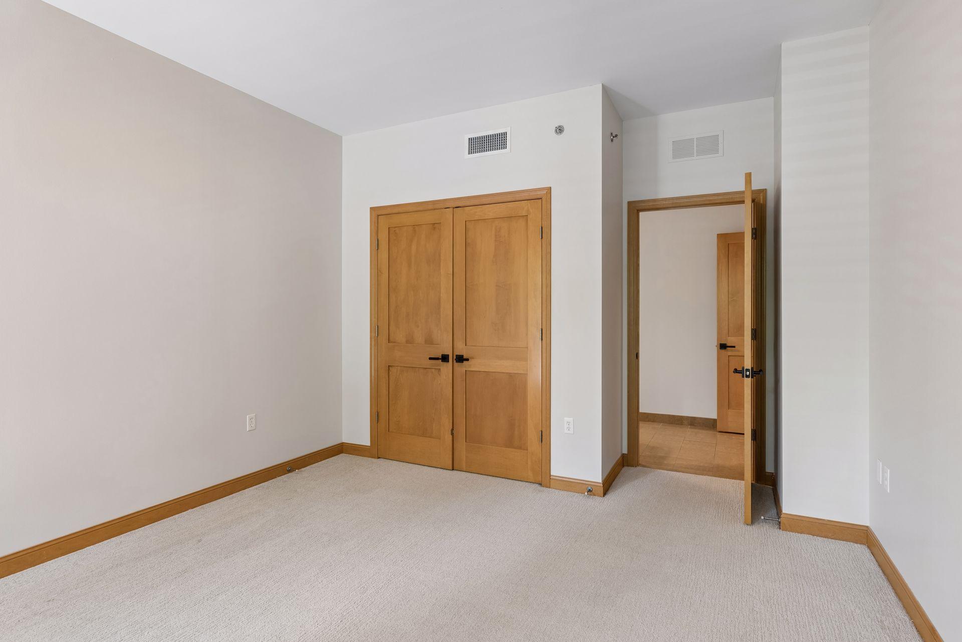 4201 Sunset Drive N221 Property Photo 22