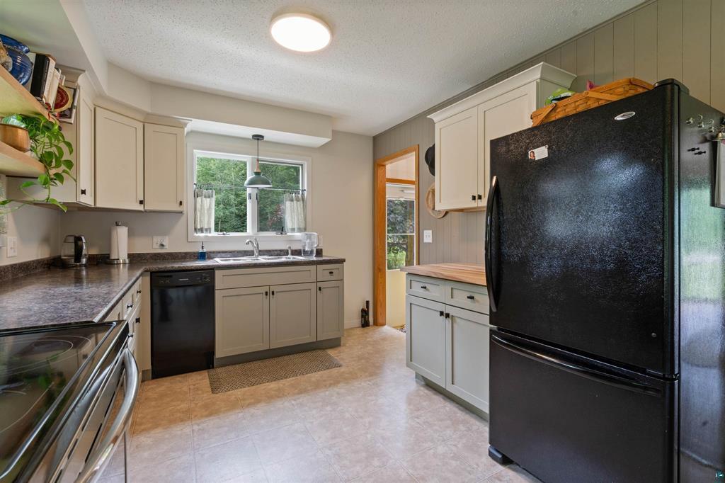 1295 Gault Road Property Photo 12