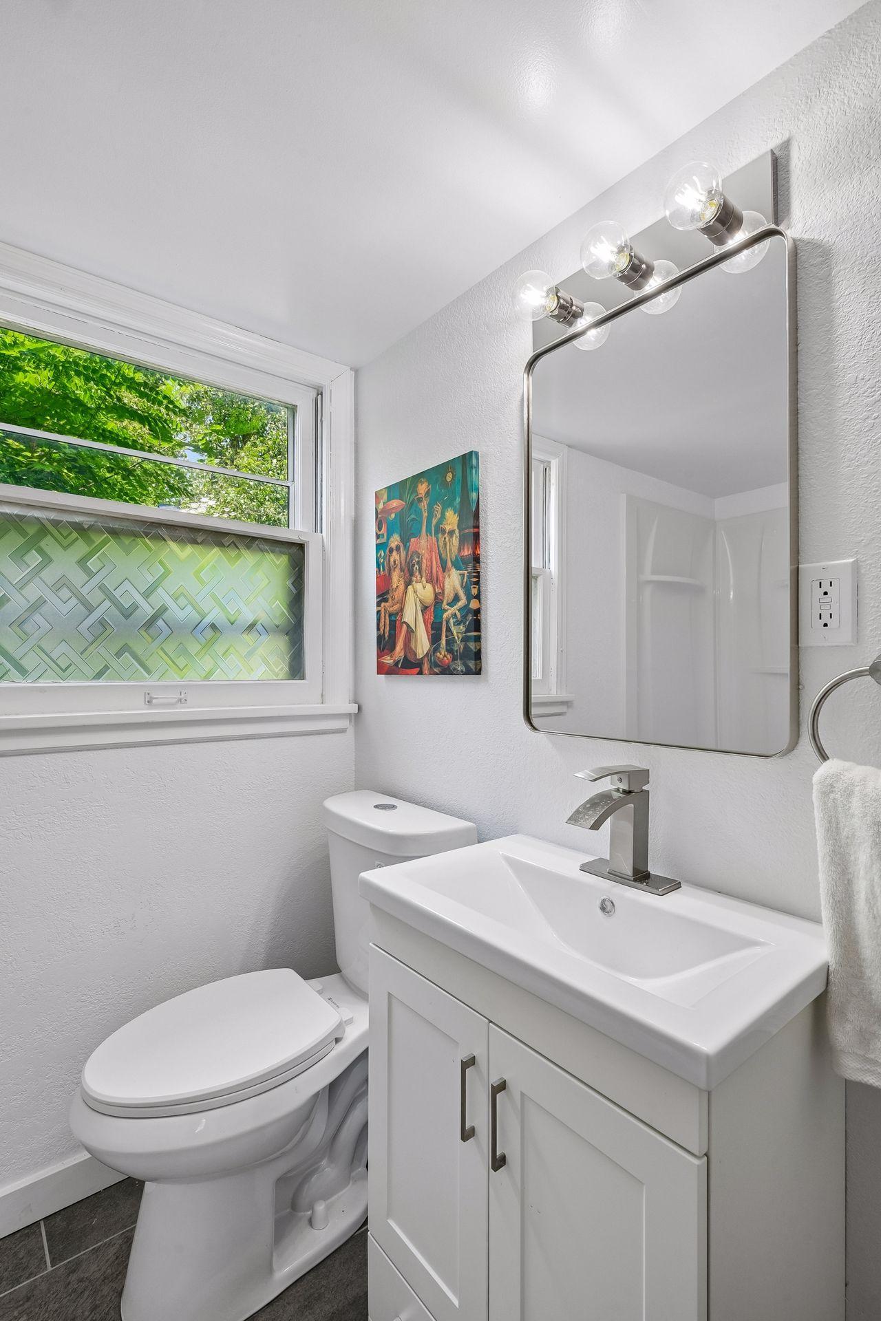 5636 Twin Lake Terrace N Property Photo 14
