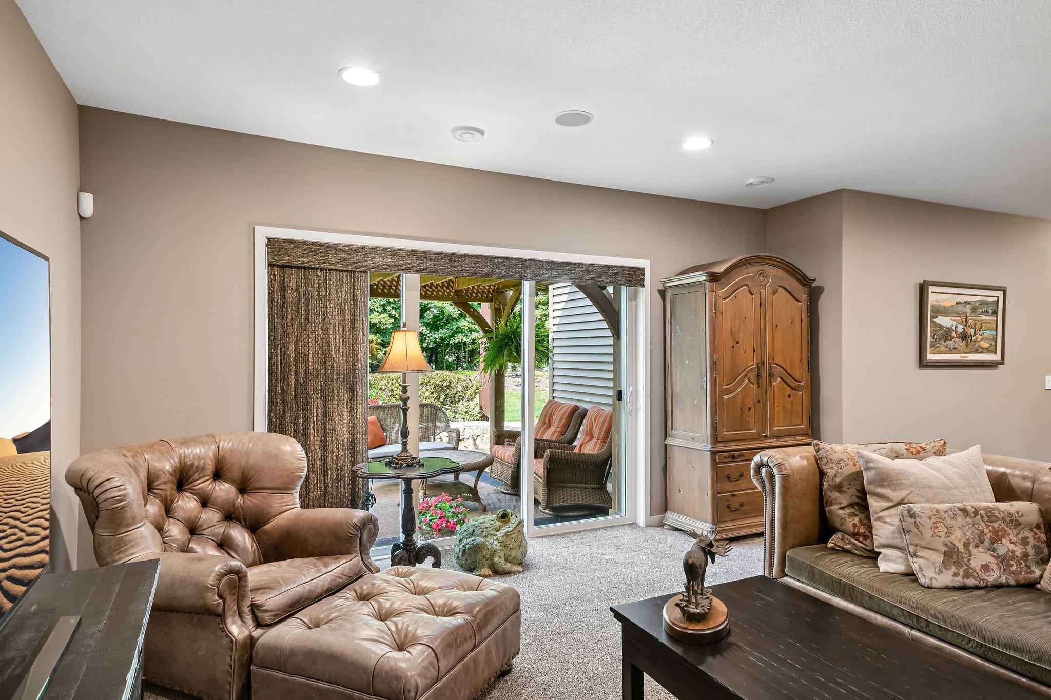 14318 Shore Crest Drive Nw Property Photo 18