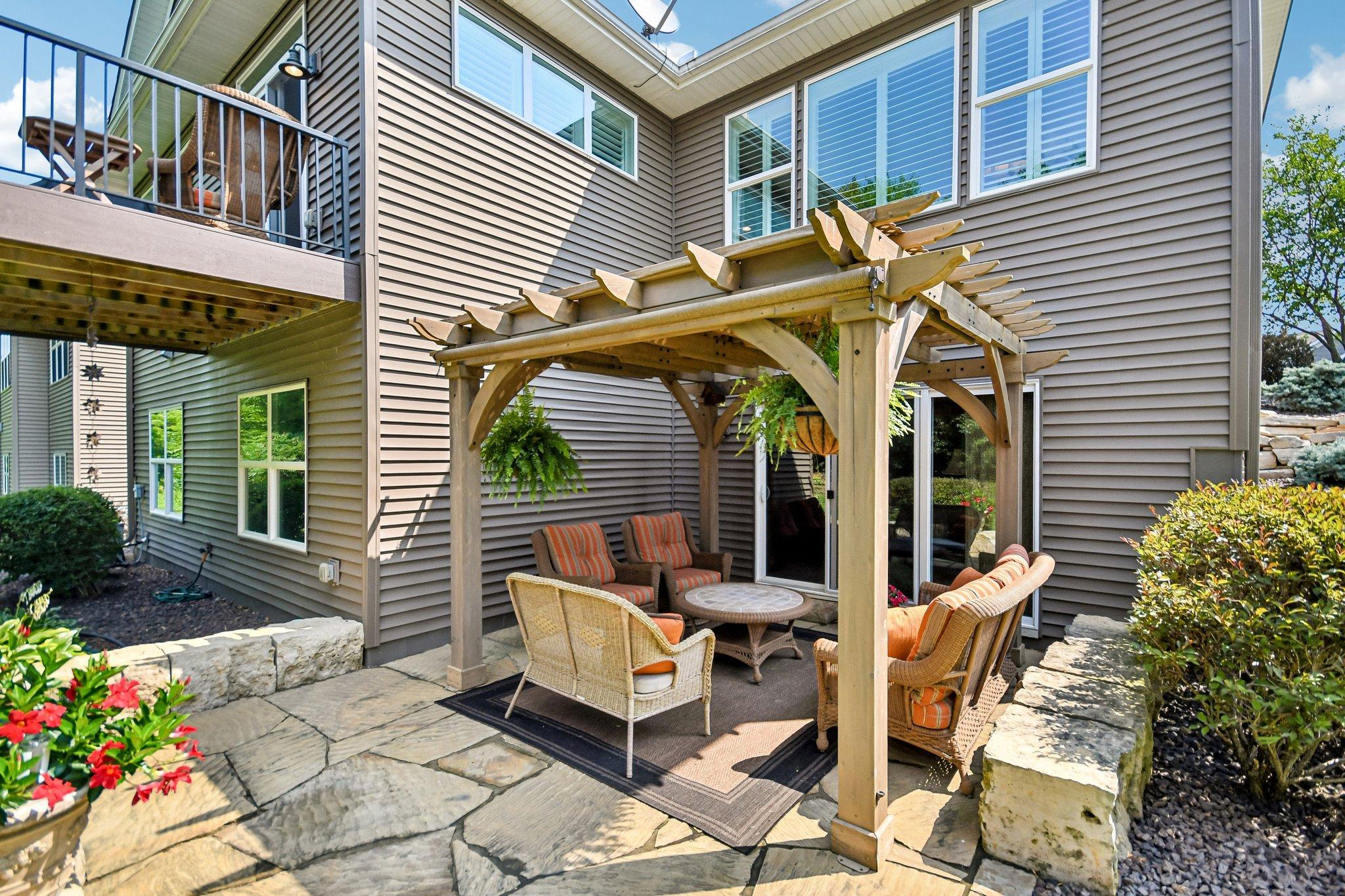14318 Shore Crest Drive Nw Property Photo 31