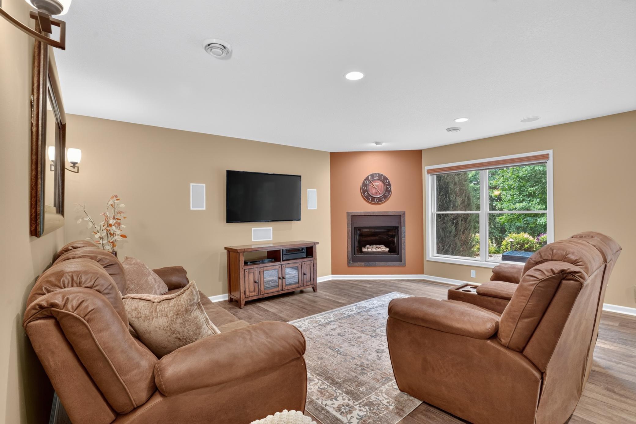 1381 Knight Lane Property Photo 28