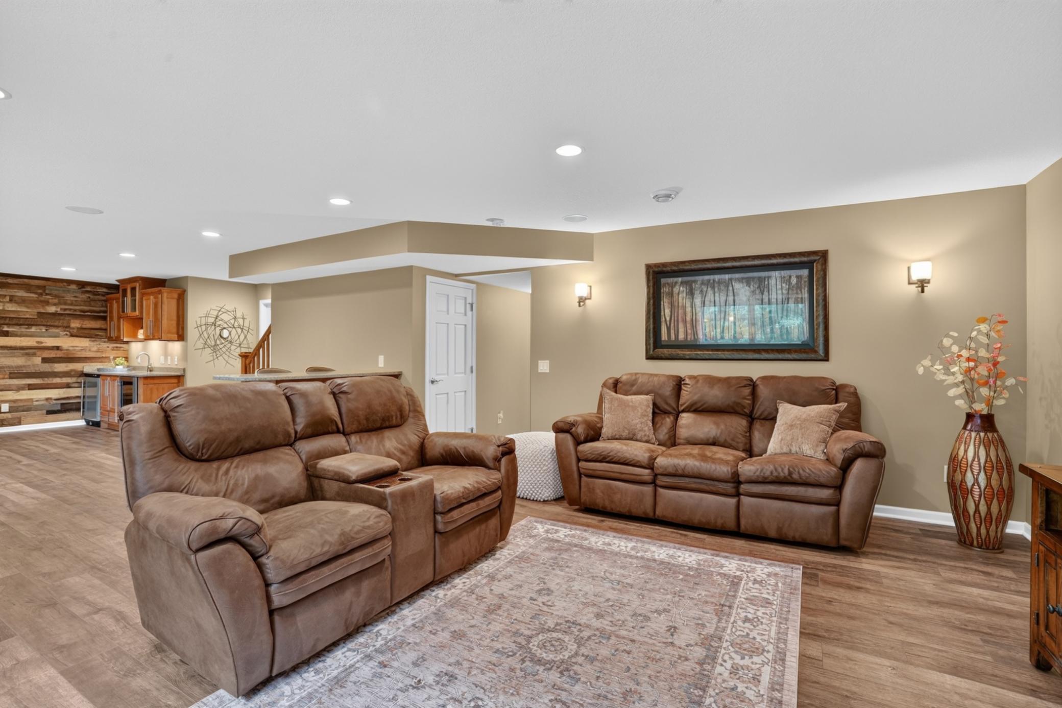 1381 Knight Lane Property Photo 29
