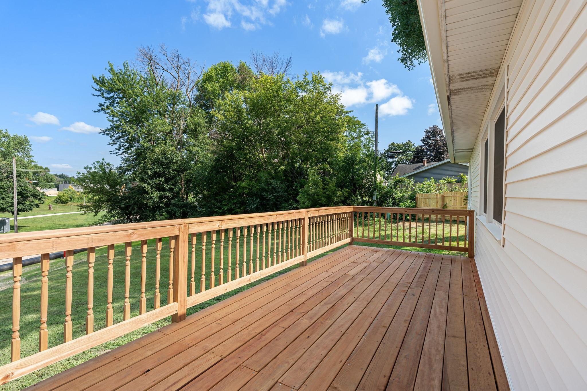 103 11th Avenue Sw Property Photo 1