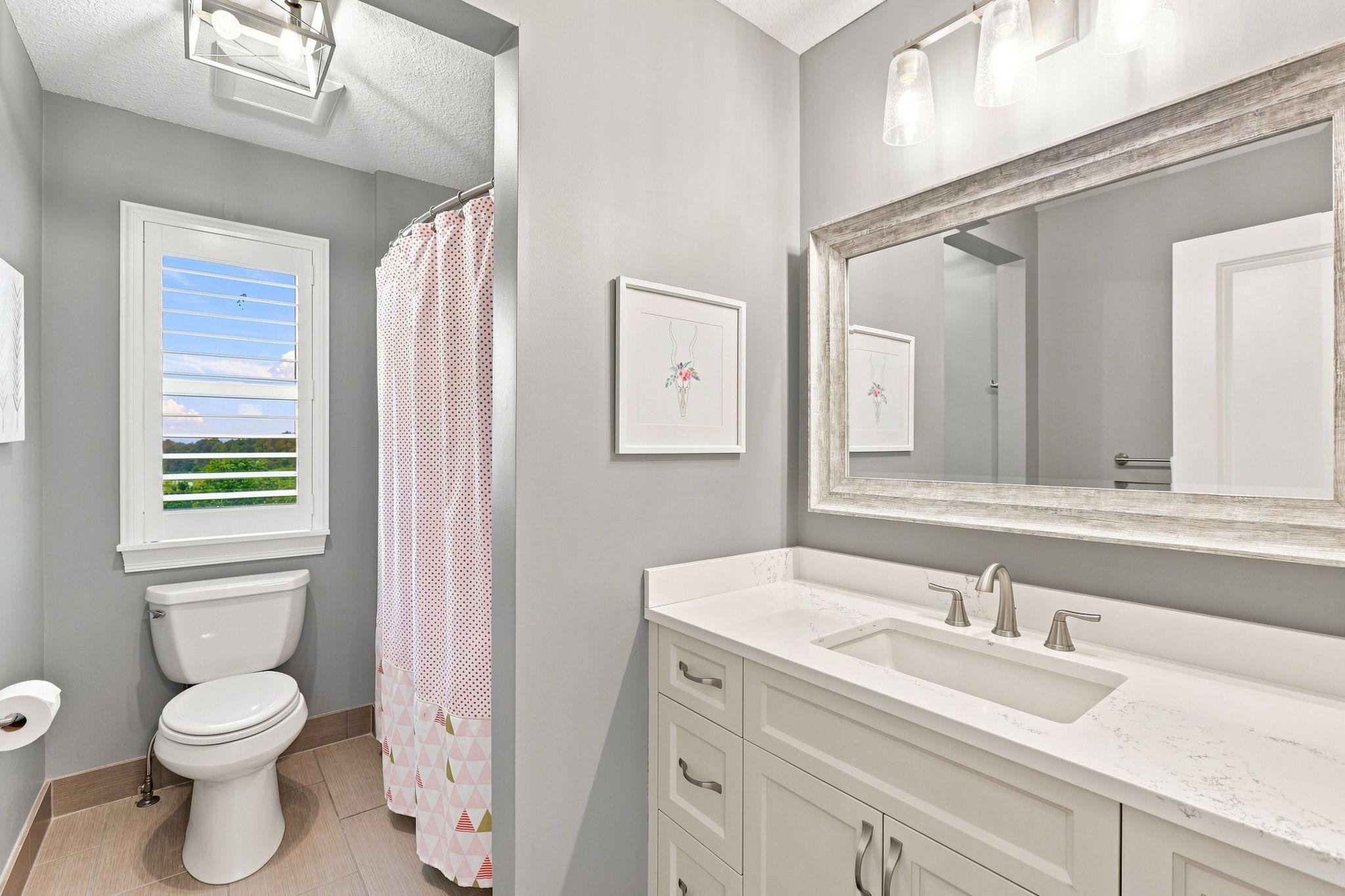 3942 Campello Curve Property Photo 28
