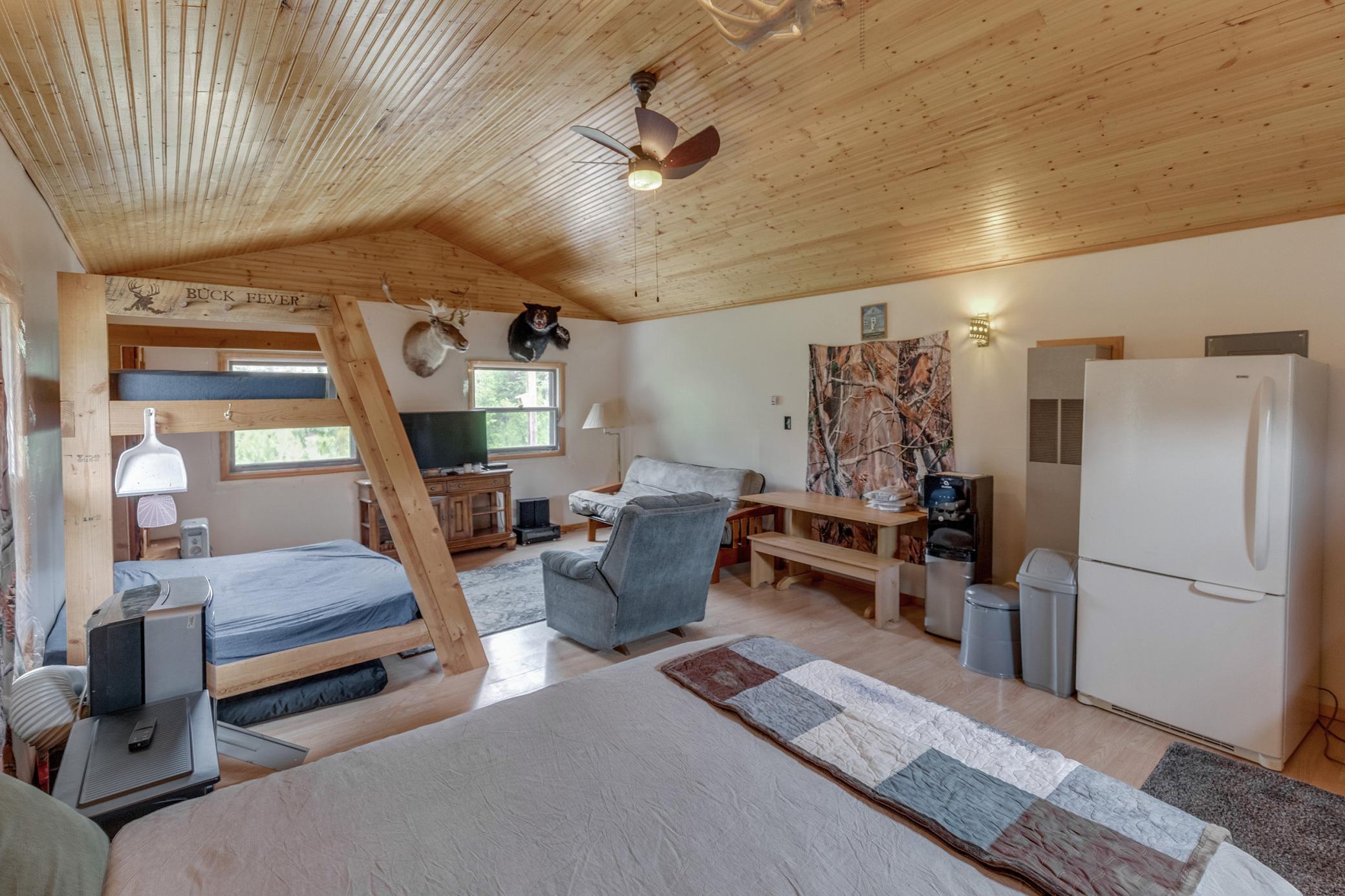 57865 Great River Road Property Photo 6