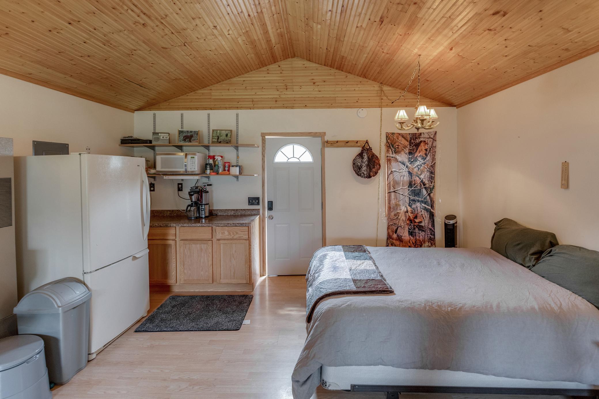 57865 Great River Road Property Photo 7