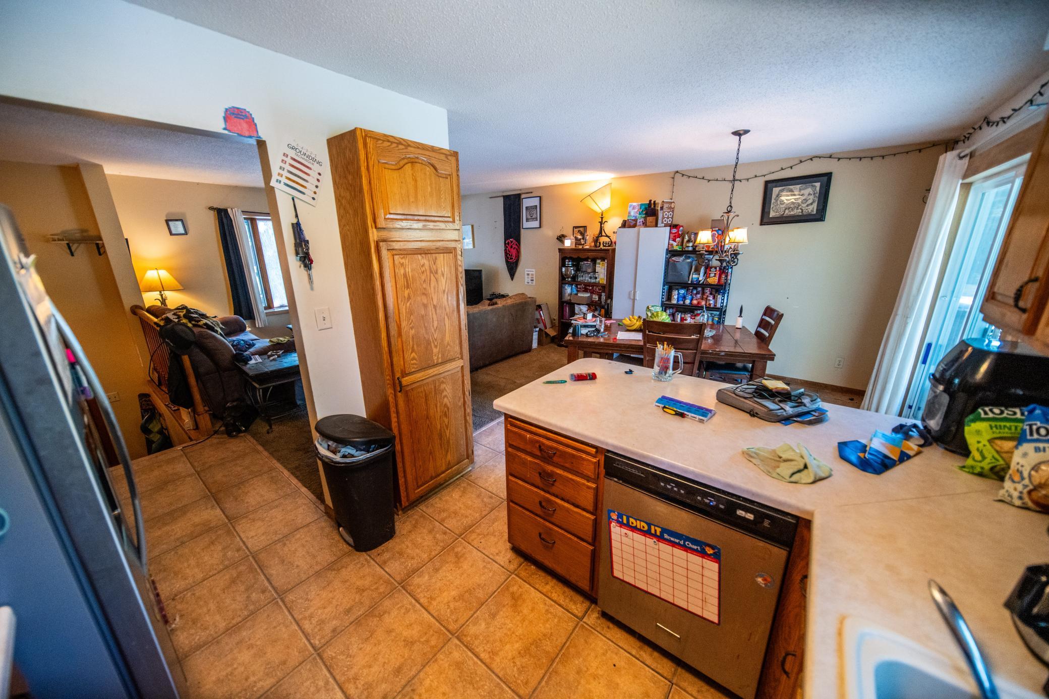 2253 Patch Crescent Property Photo 8