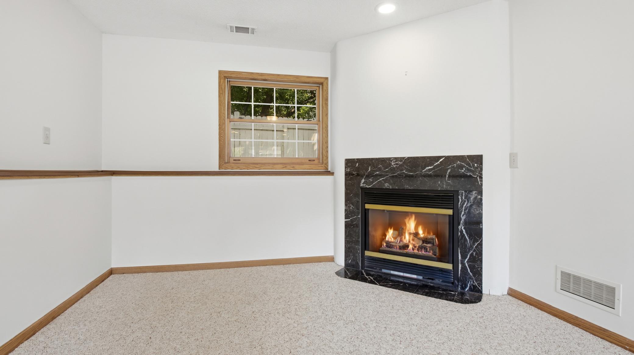 17604 Lorence Way Property Photo 25