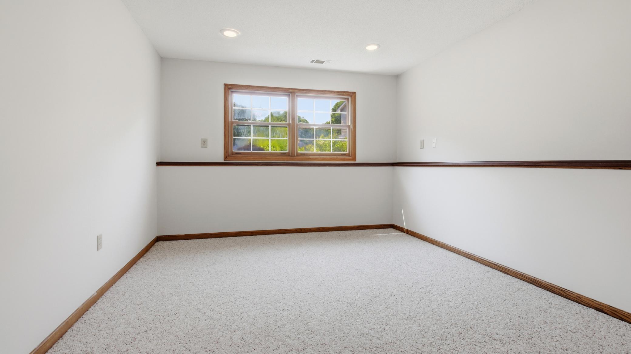 17604 Lorence Way Property Photo 26