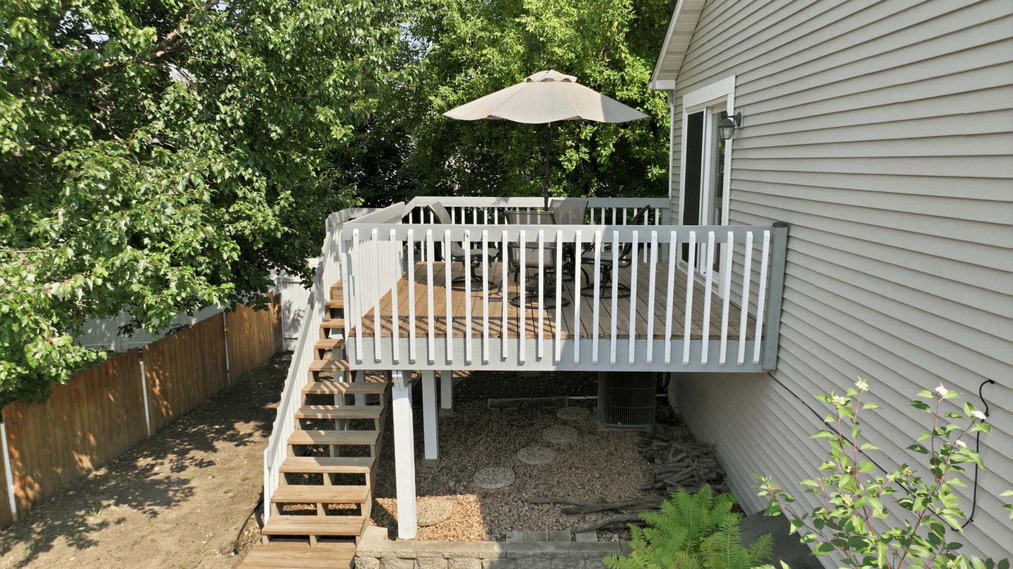 17604 Lorence Way Property Photo 31