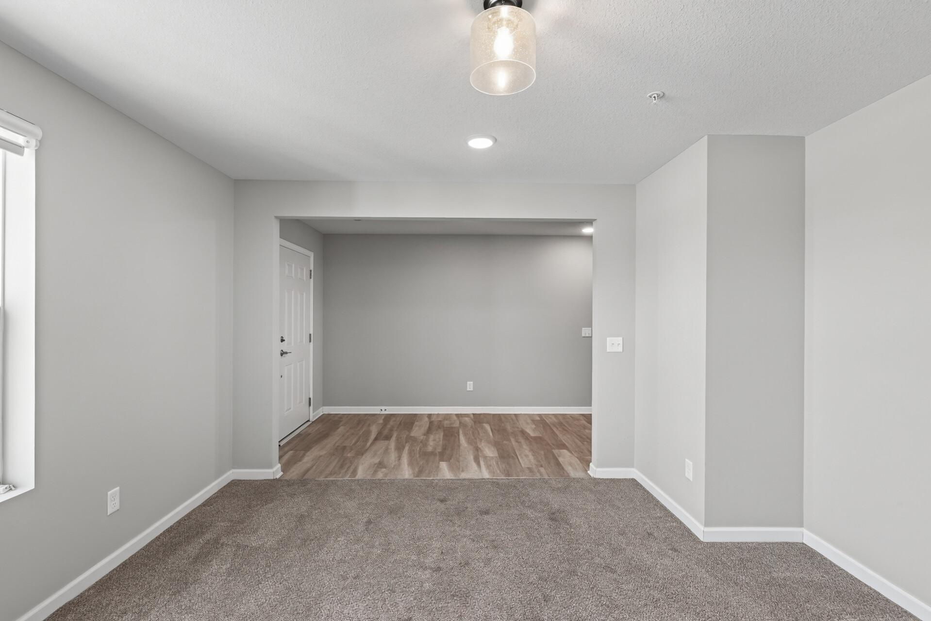 2531 Paddock Path Property Photo 7