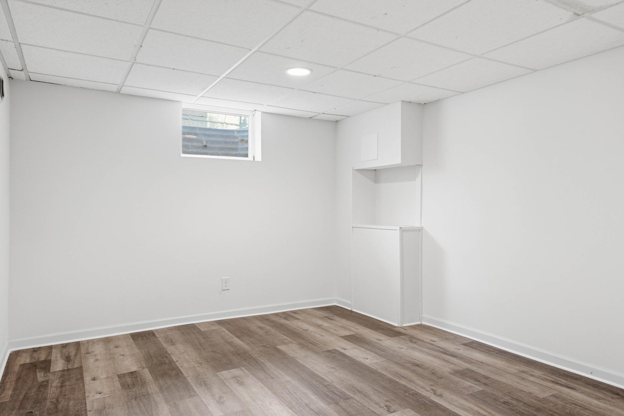 5148 Logan Avenue N Property Photo 17