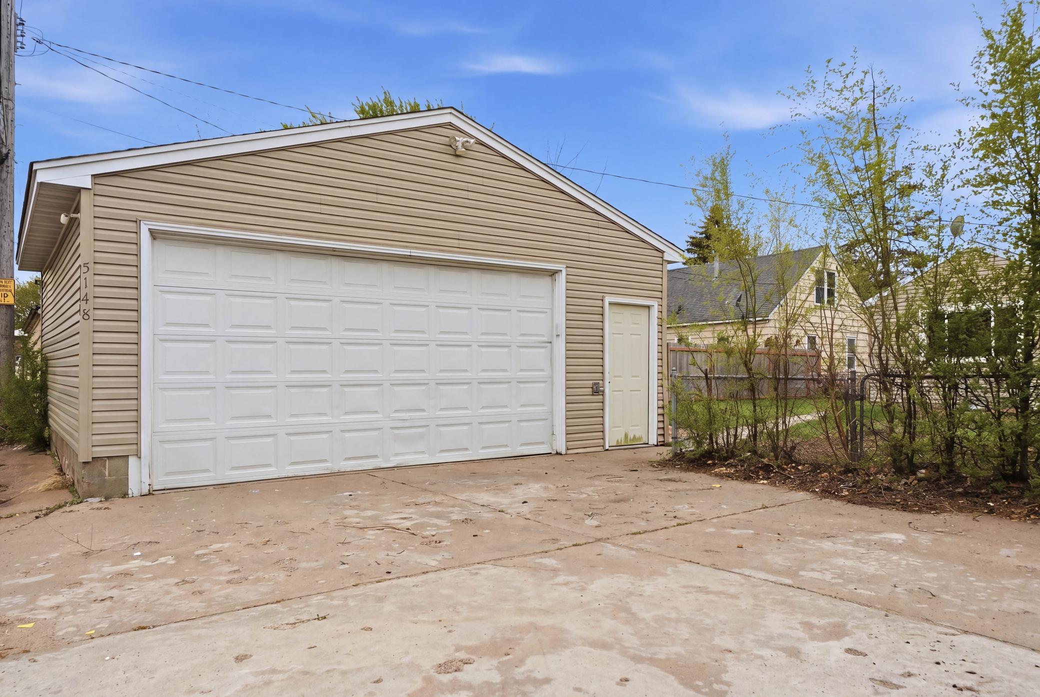 5148 Logan Avenue N Property Photo 25