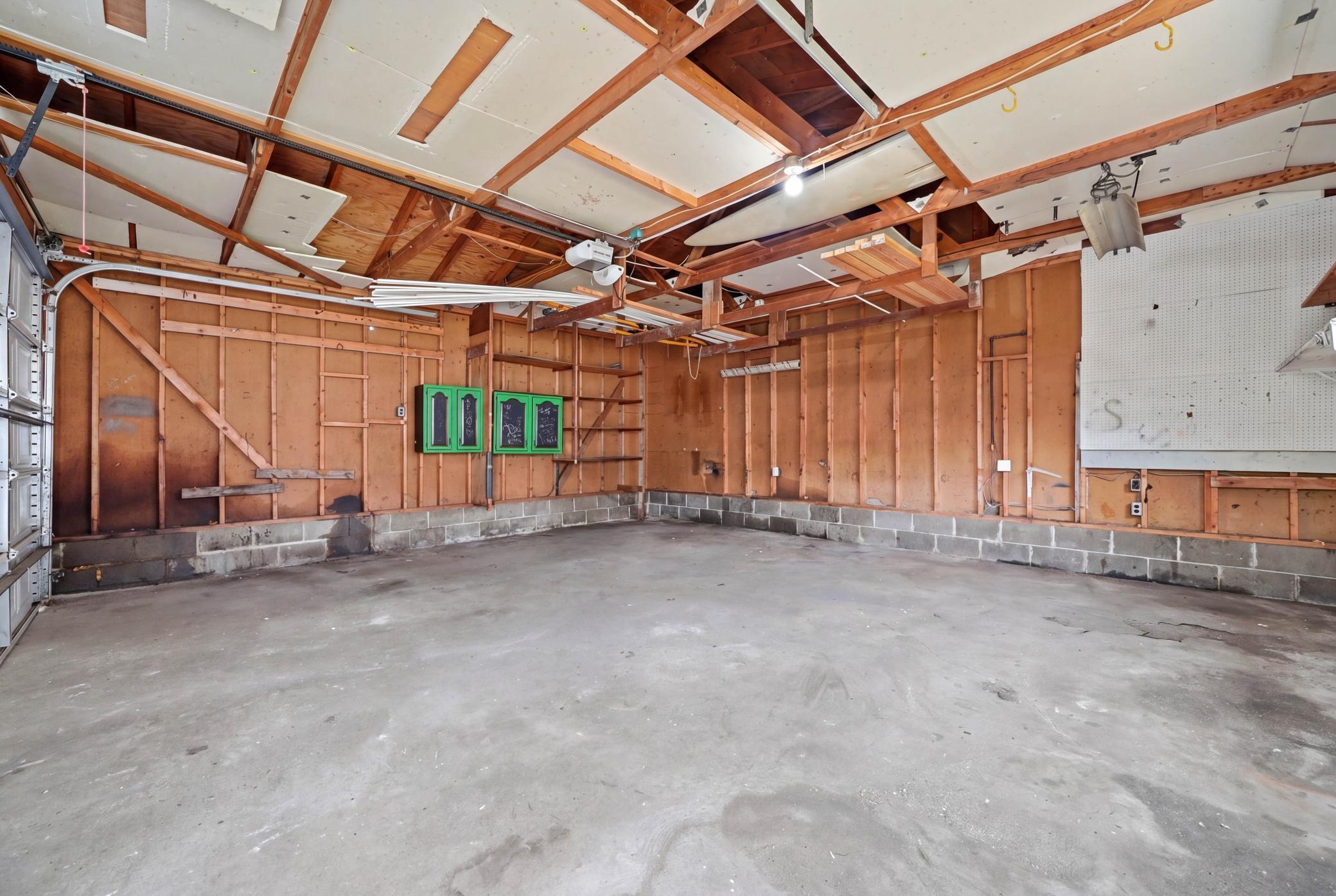 5148 Logan Avenue N Property Photo 26