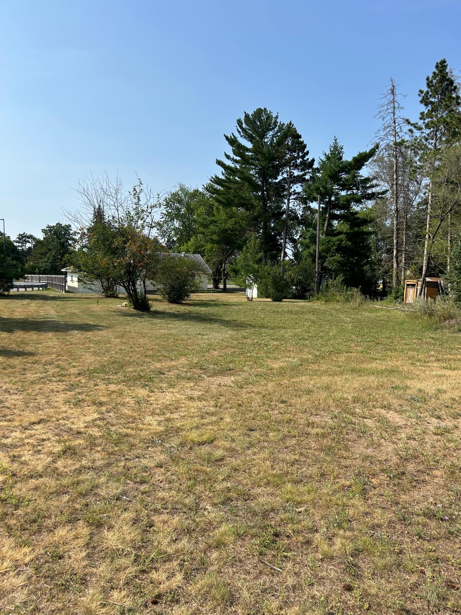 1207 1st Street E Property Photo 4