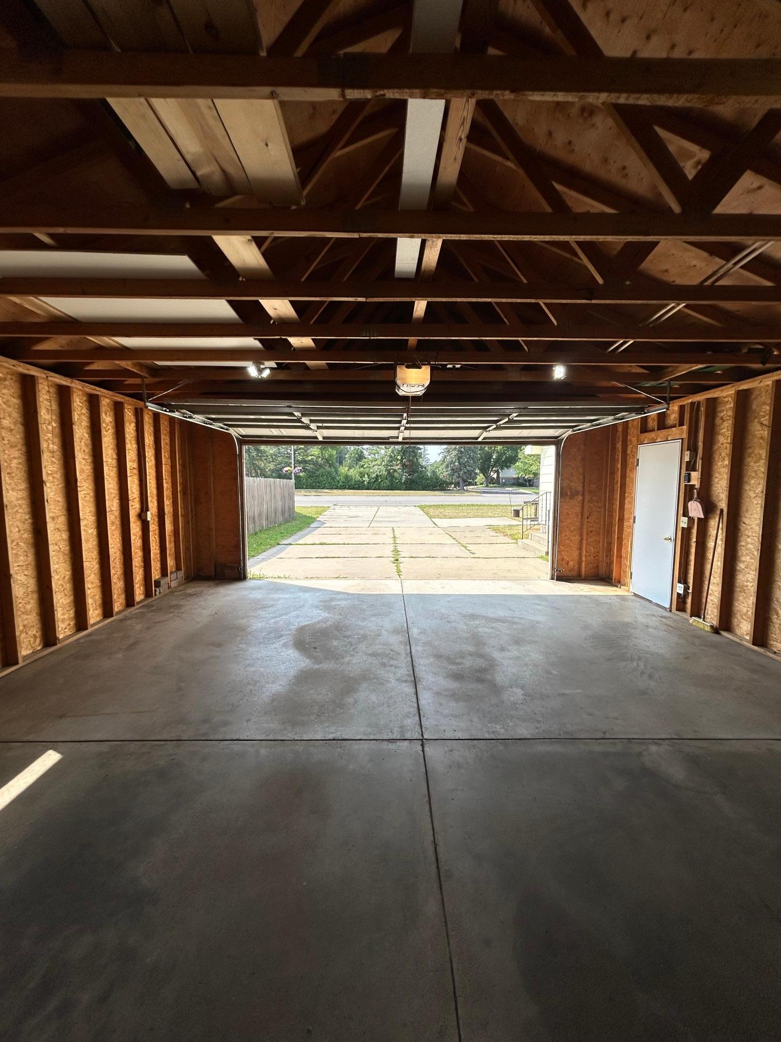 1207 1st Street E Property Photo 32