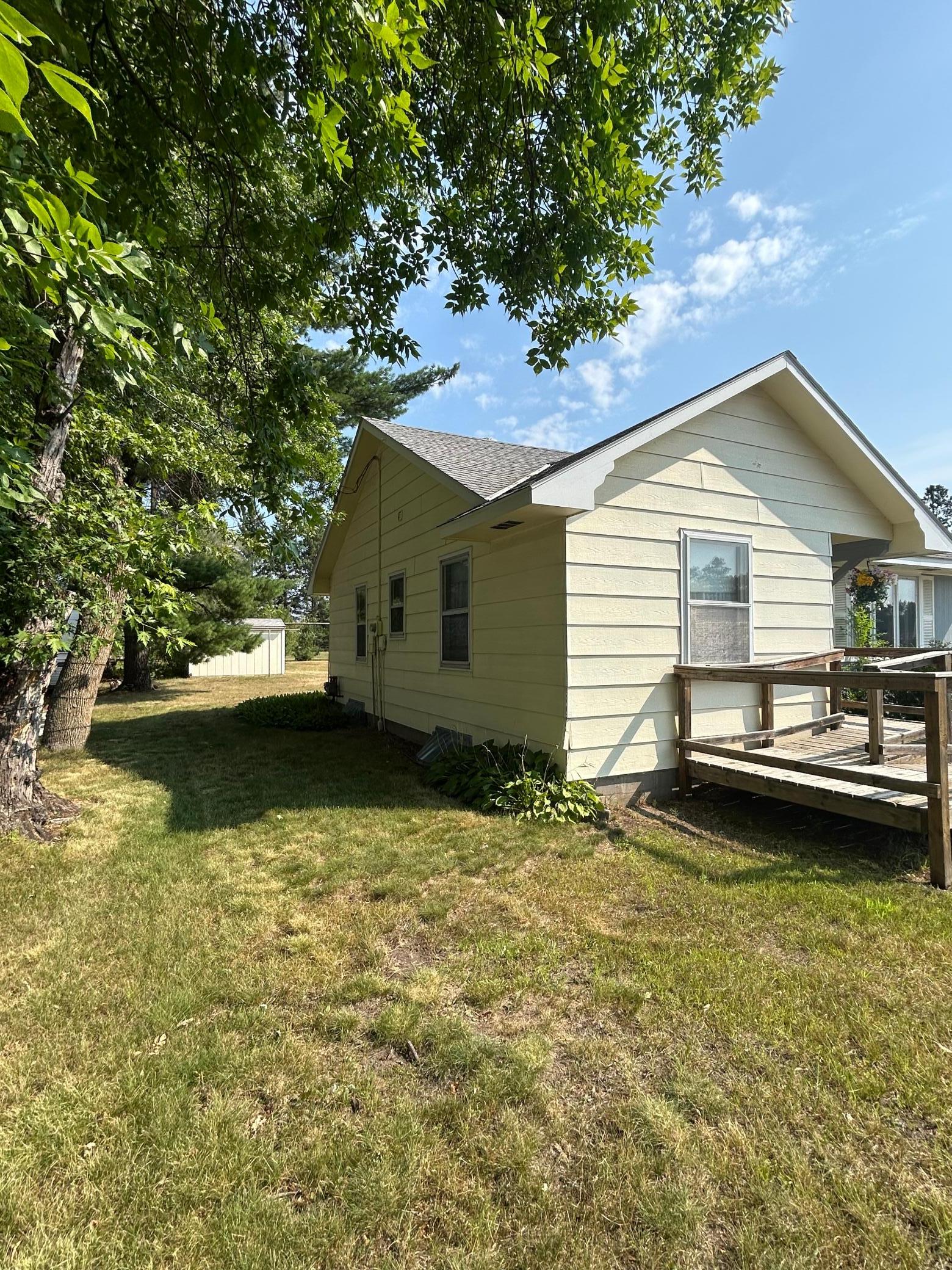 1207 1st Street E Property Photo 38