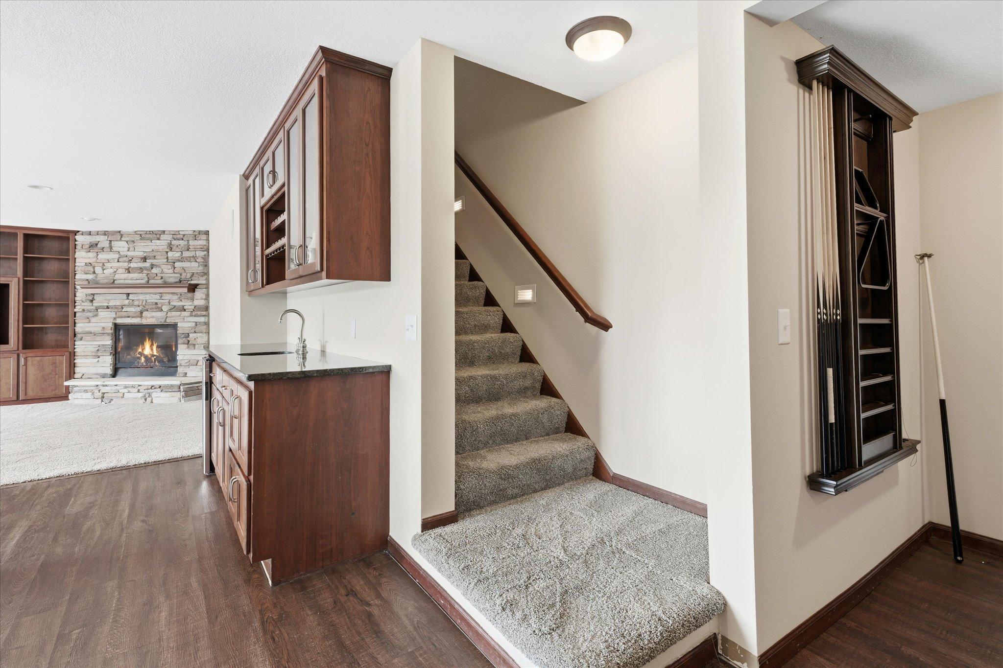 18043 Gladstone Boulevard N Property Photo 45