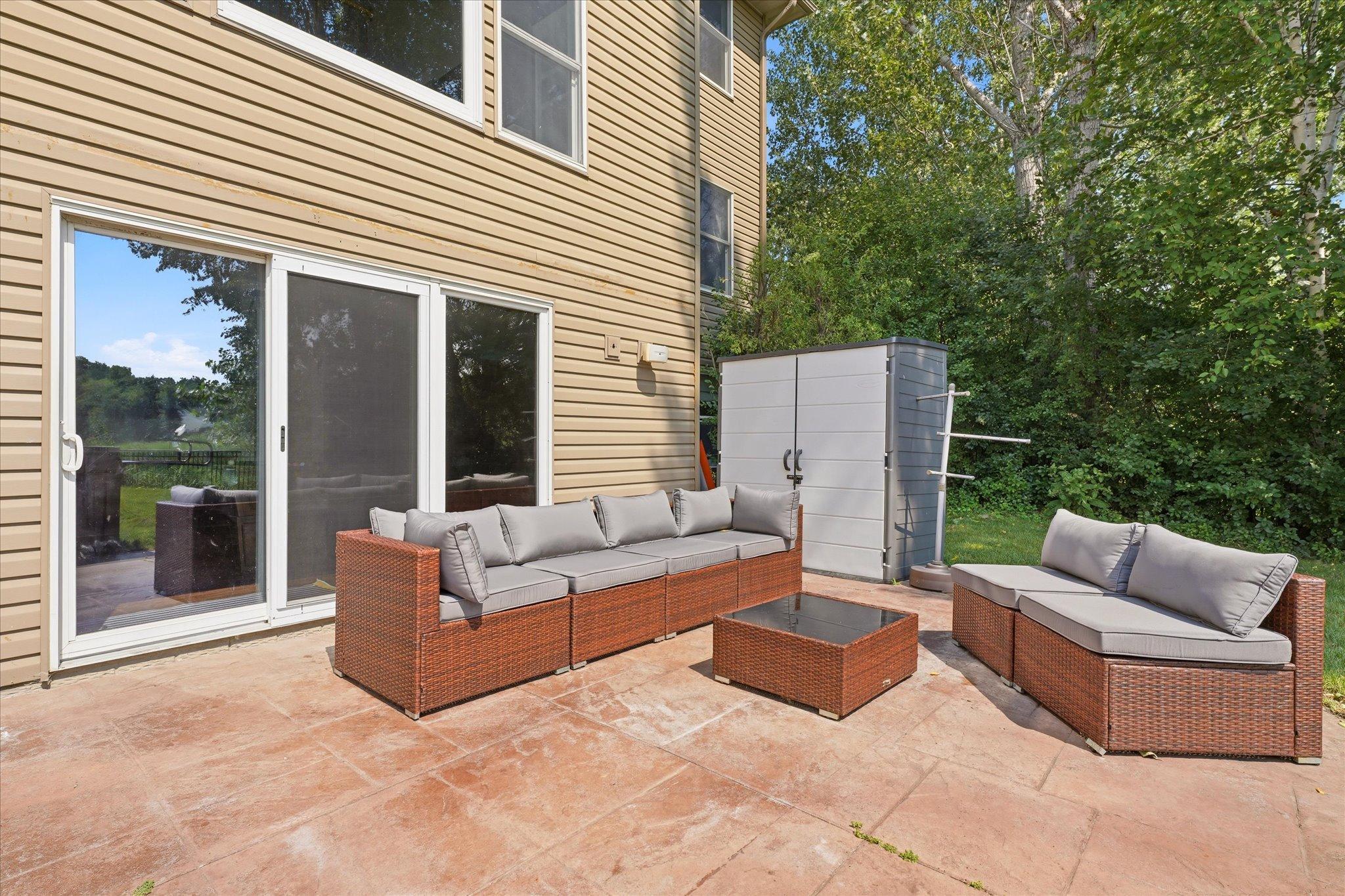 18043 Gladstone Boulevard N Property Photo 61