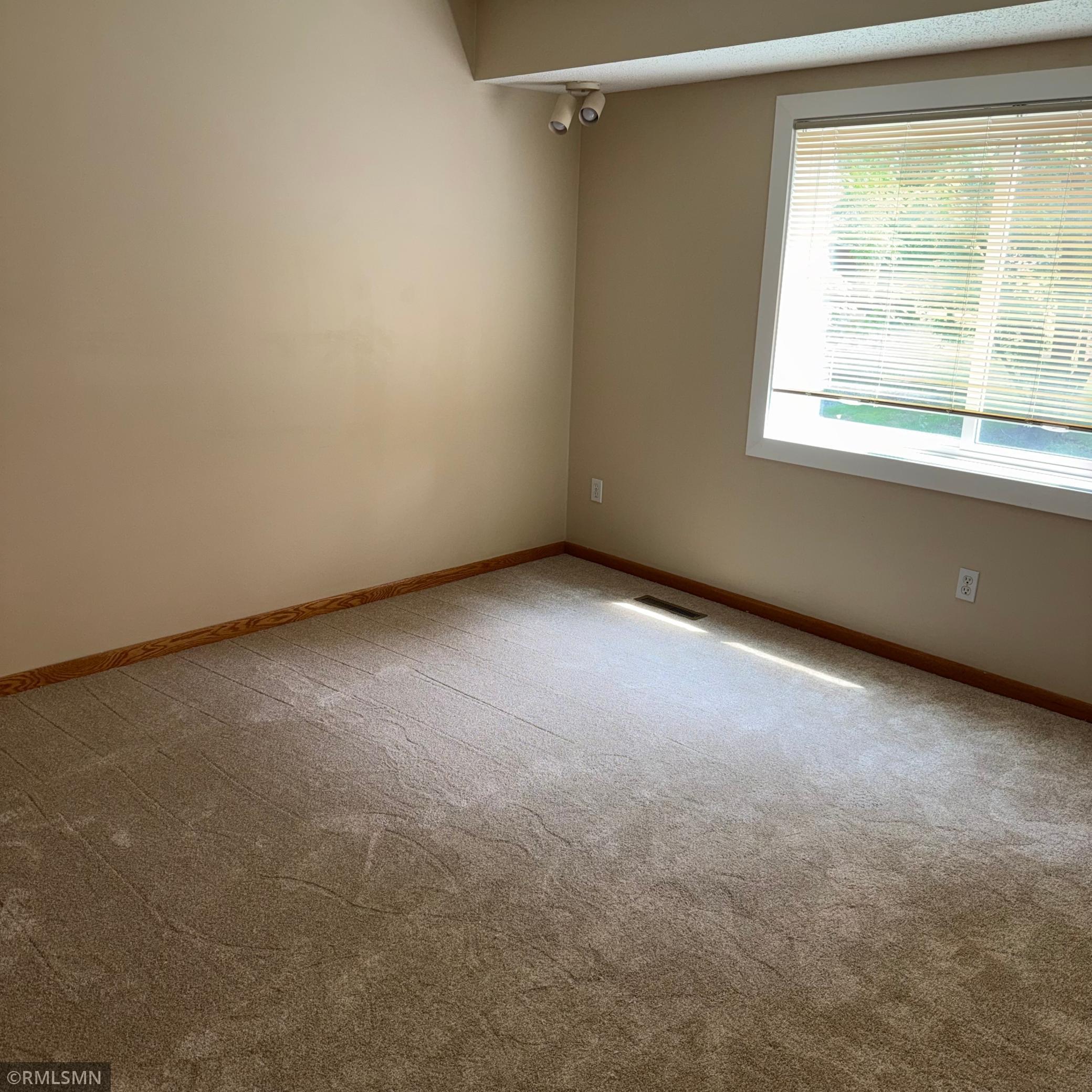 3888 Gibraltar Trail Property Photo 15