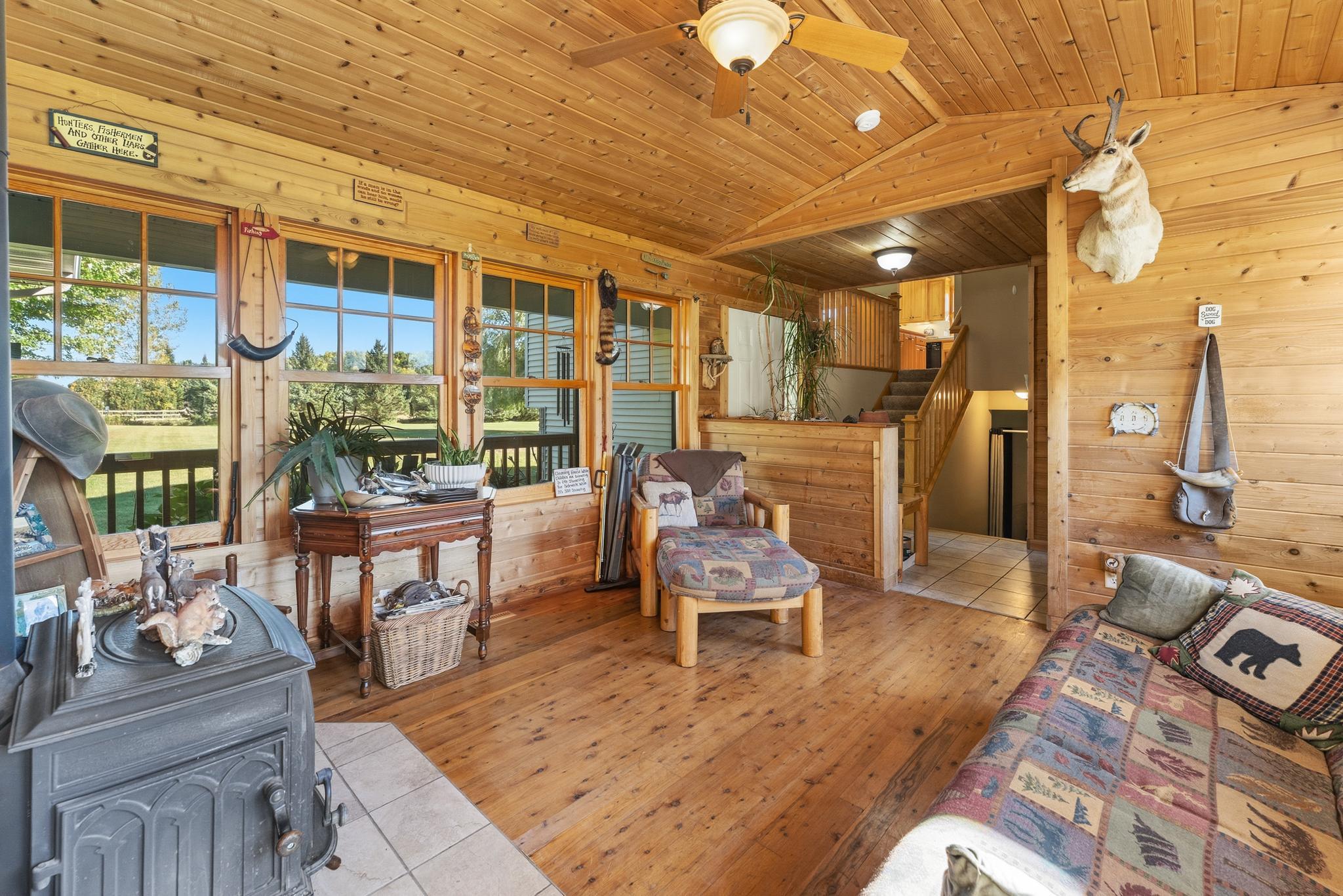 15977 345th Street Property Photo 8
