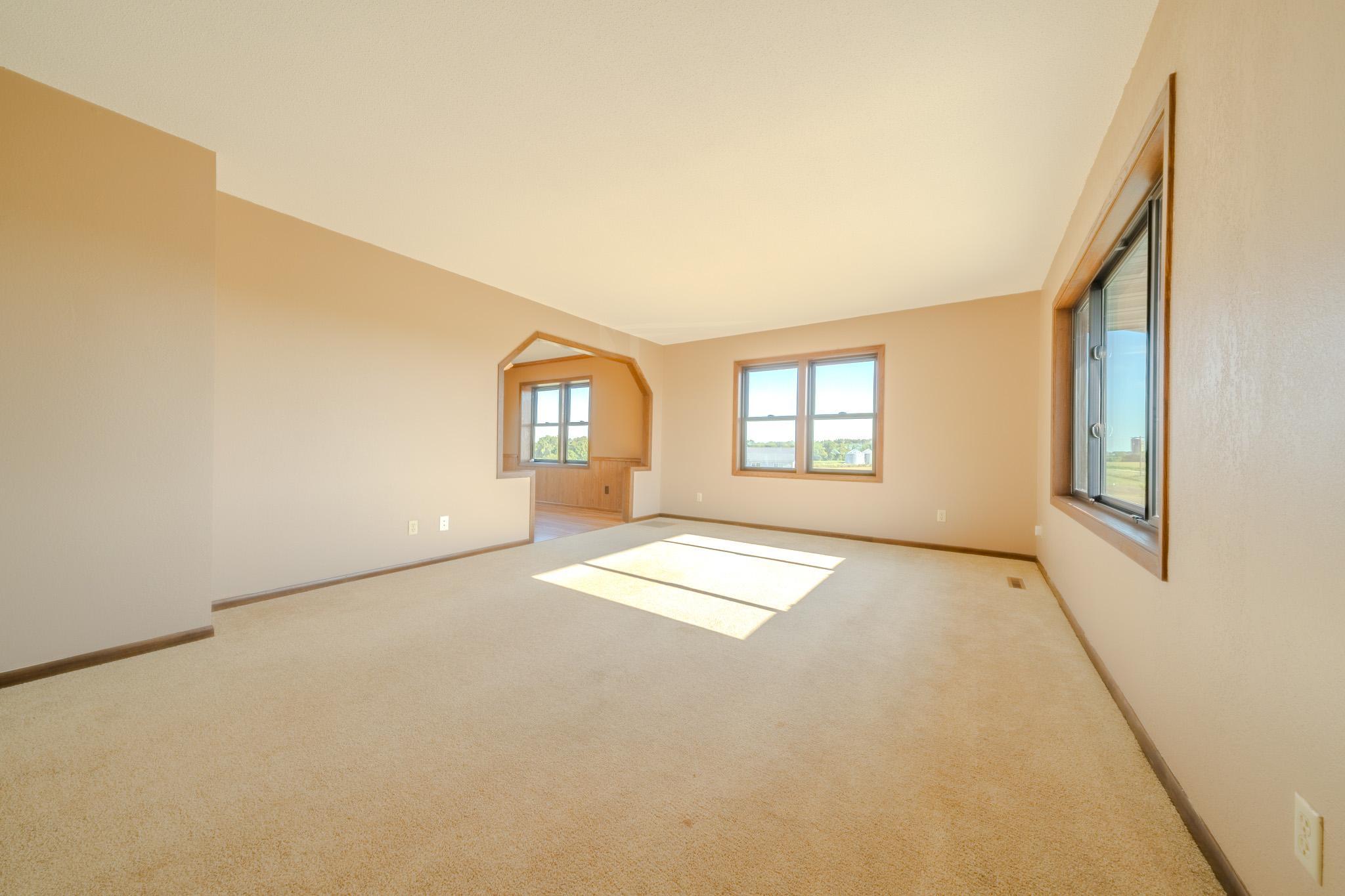 958 165th Court Ne Property Photo 14