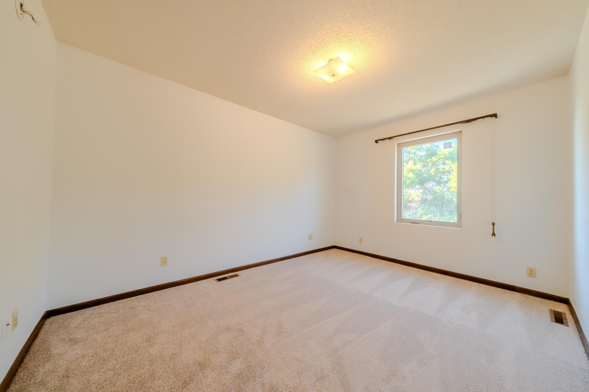 958 165th Court Ne Property Photo 25