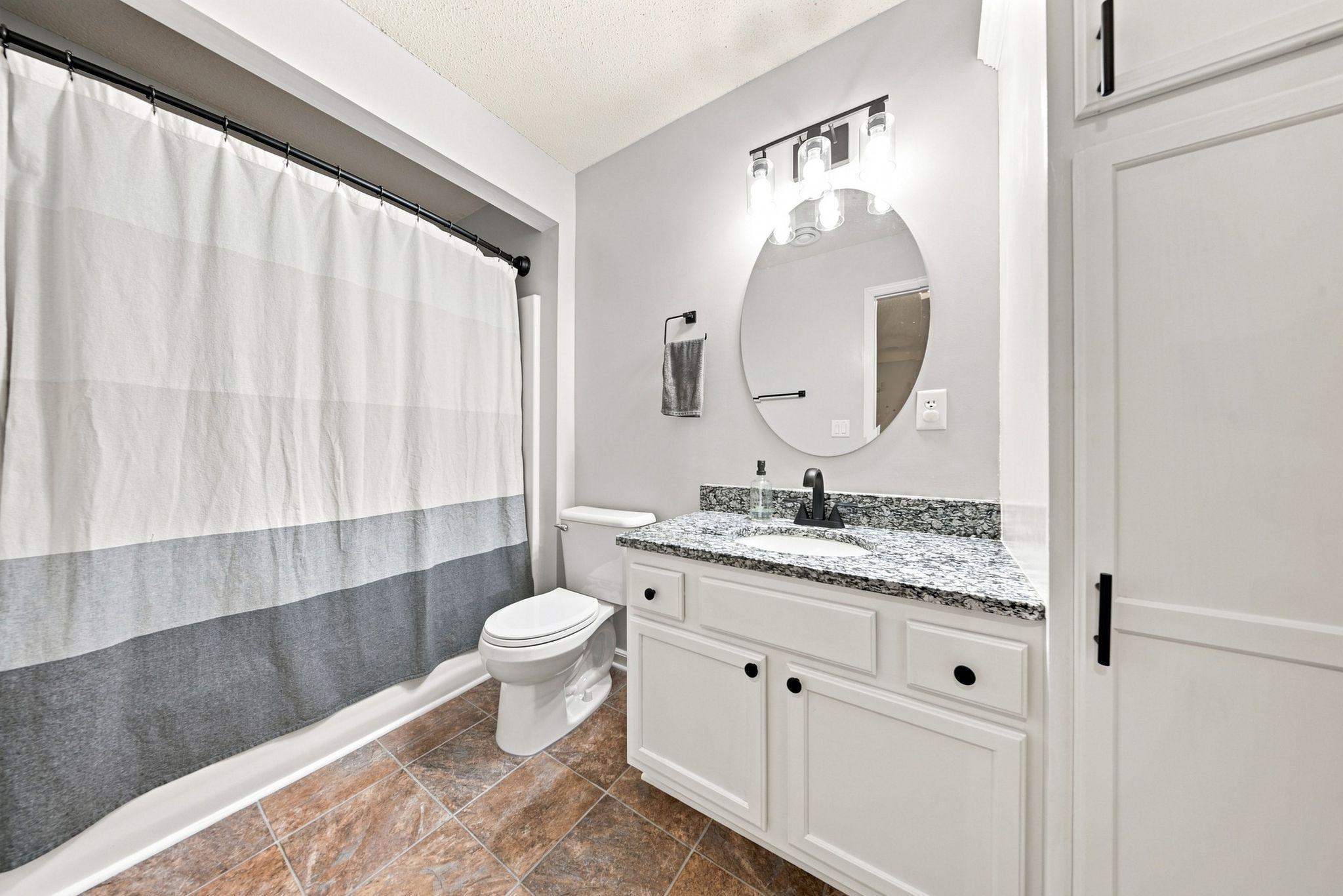 300 Cedar Street 12 Property Photo 14