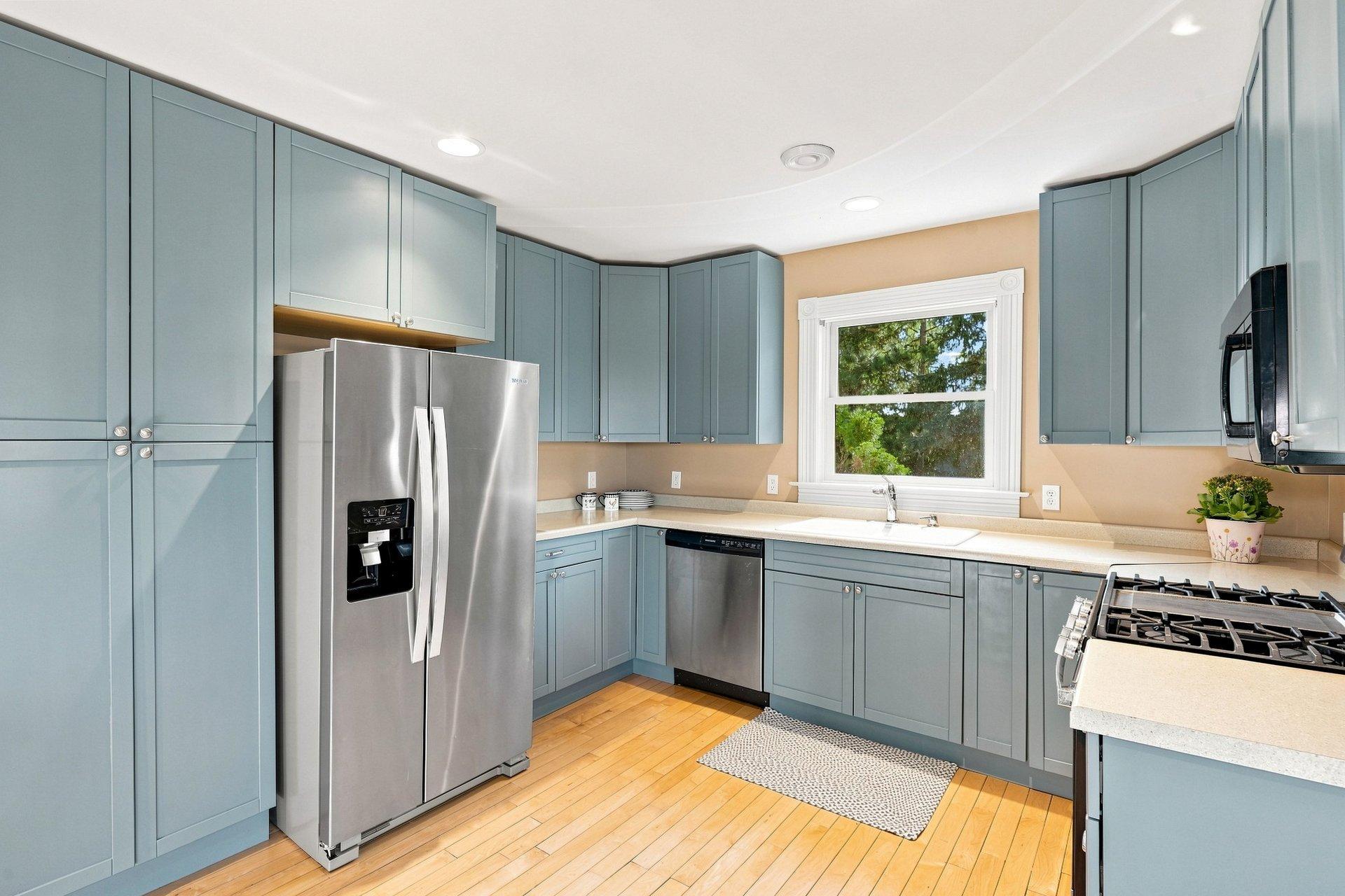 6975 Quartz Avenue Property Photo 12