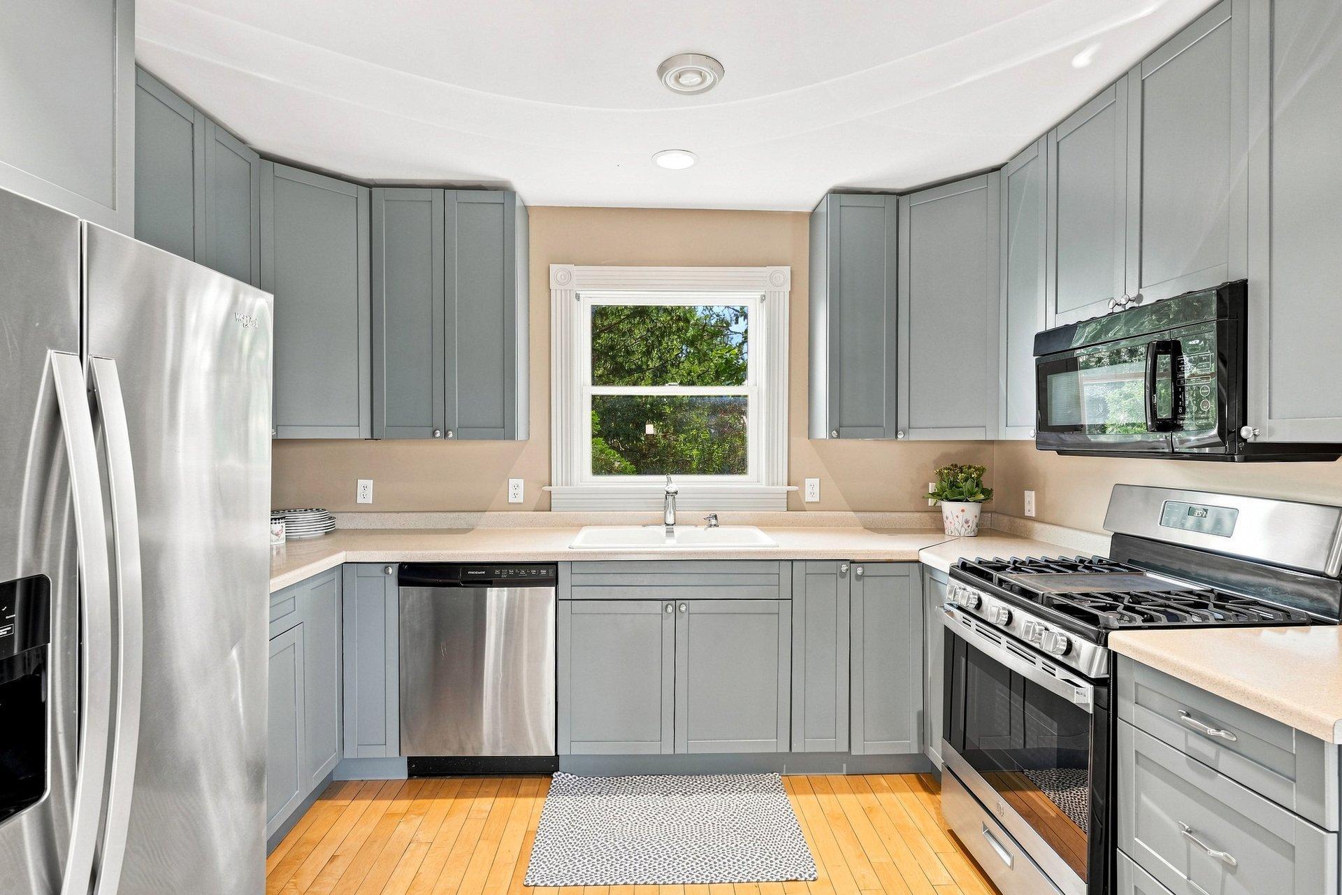 6975 Quartz Avenue Property Photo 13
