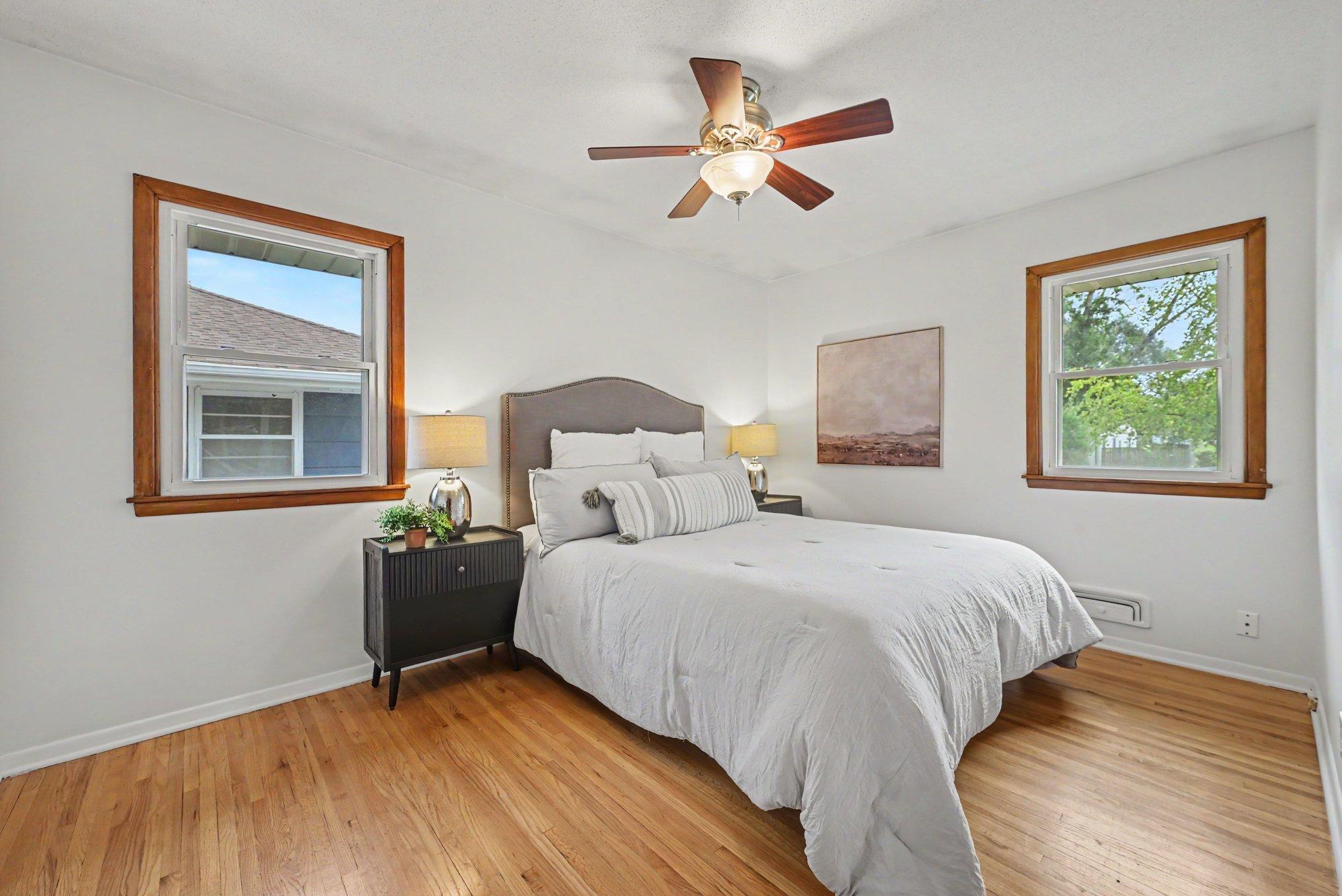2733 Parkview Boulevard Property Photo 11